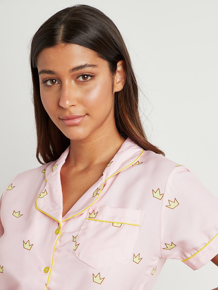 مجموعة من قميص مطبوع وشورت-women-clothing-nightwear-pyjamas-bottoms-image-3