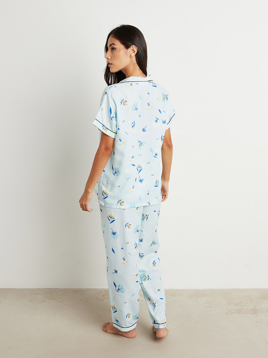 طقم بيجاما قميص وبنطلون مطبوعين-women-clothing-nightwear-pyjamas-longsets-image-3