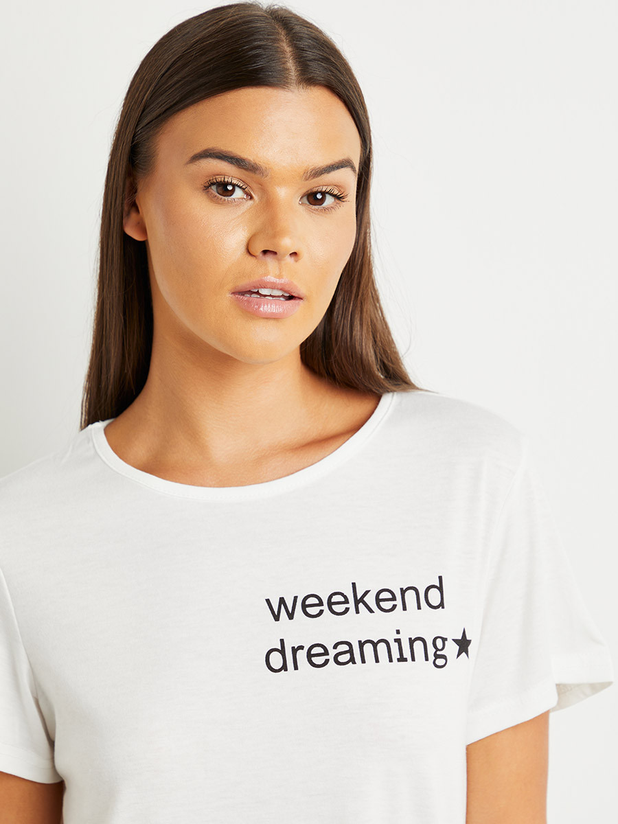 مجموعة من تيشيرت مطبوع وبنطلون بيجاما من ستايلي-women-clothing-nightwear-pyjamas-bottoms-image-4