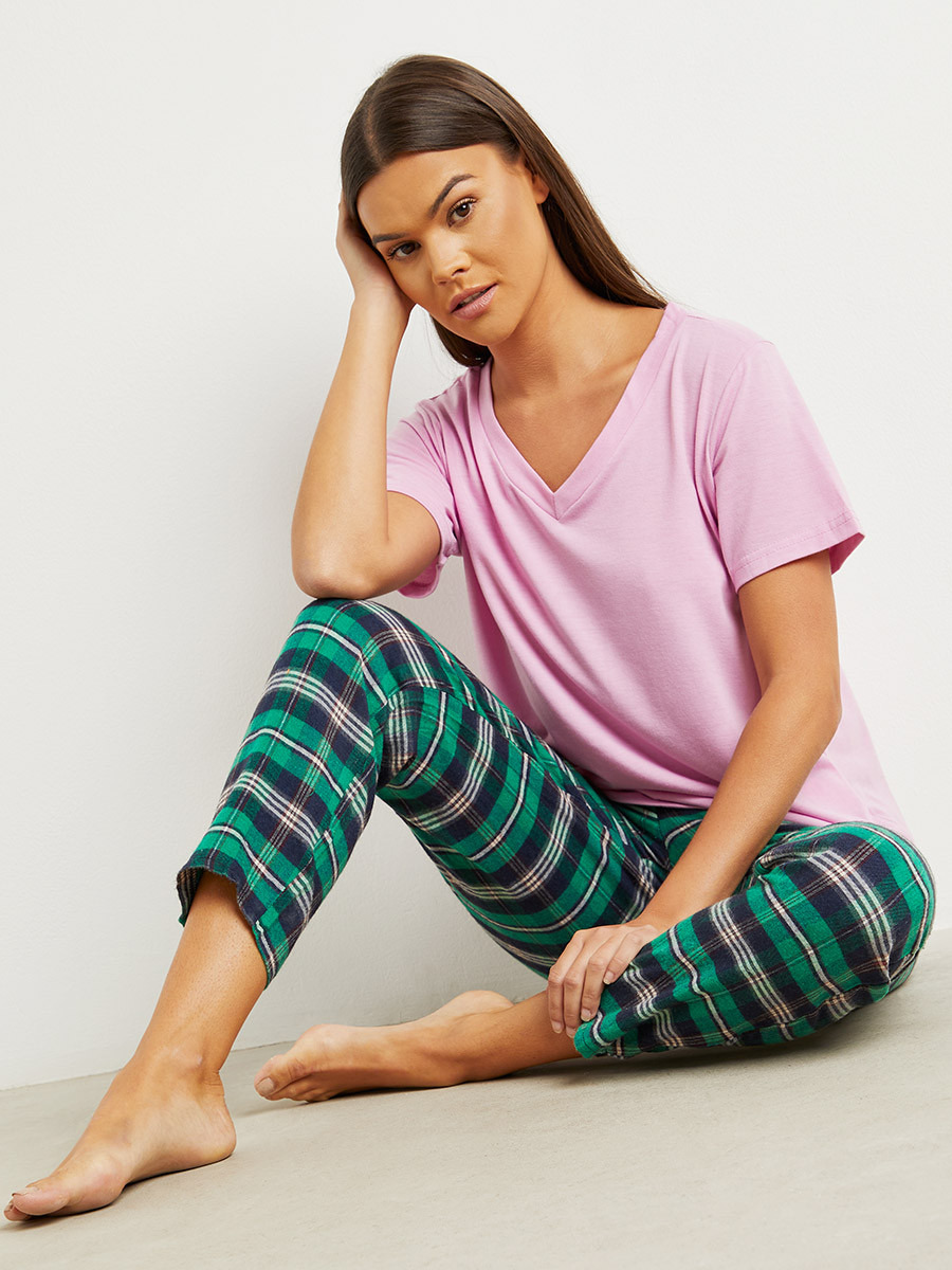 Styli Plain Short Sleeves T-shirt and Checked Pyjama Set-women-clothing-nightwear-pyjamas-bottoms-image-1