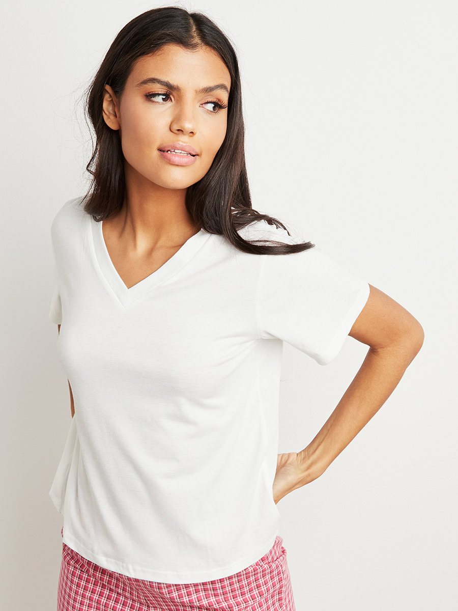 مجموعة من تيشيرت وبنطلون كابري من ستايلي-women-clothing-nightwear-pyjamas-bottoms-image-4