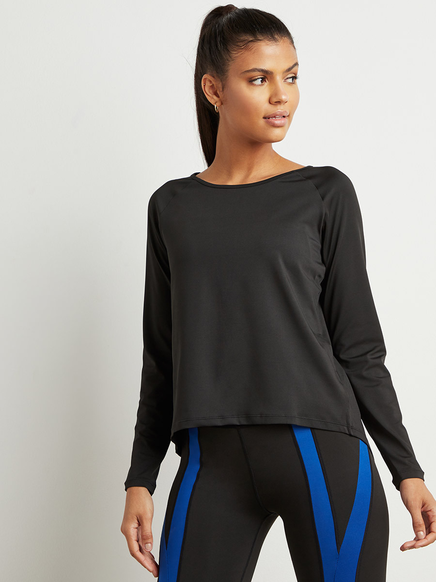 بلوزة يوجا بتفاصيل شبكية من ستايلي-sports-women-clothing-tshirtsandvests-image-2