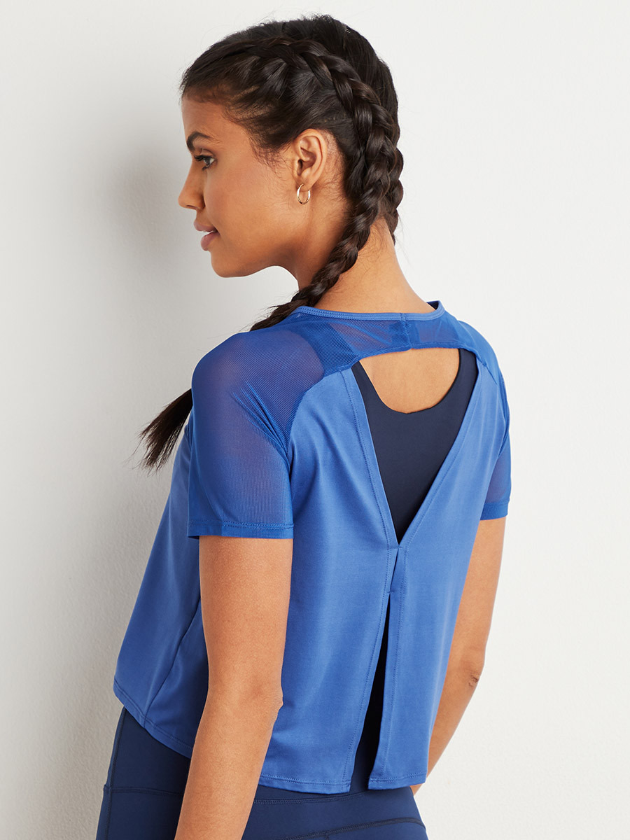 بلوزة يوجا بتفاصيل خلفية من ستايلي-sports-women-clothing-tshirtsandvests-image-1