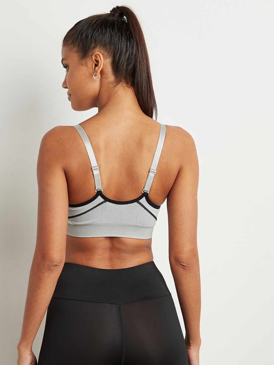 صدرية رياضية بحزام من ستايلي-women-clothing-sportswearandactivewear-sportsbras-image-4