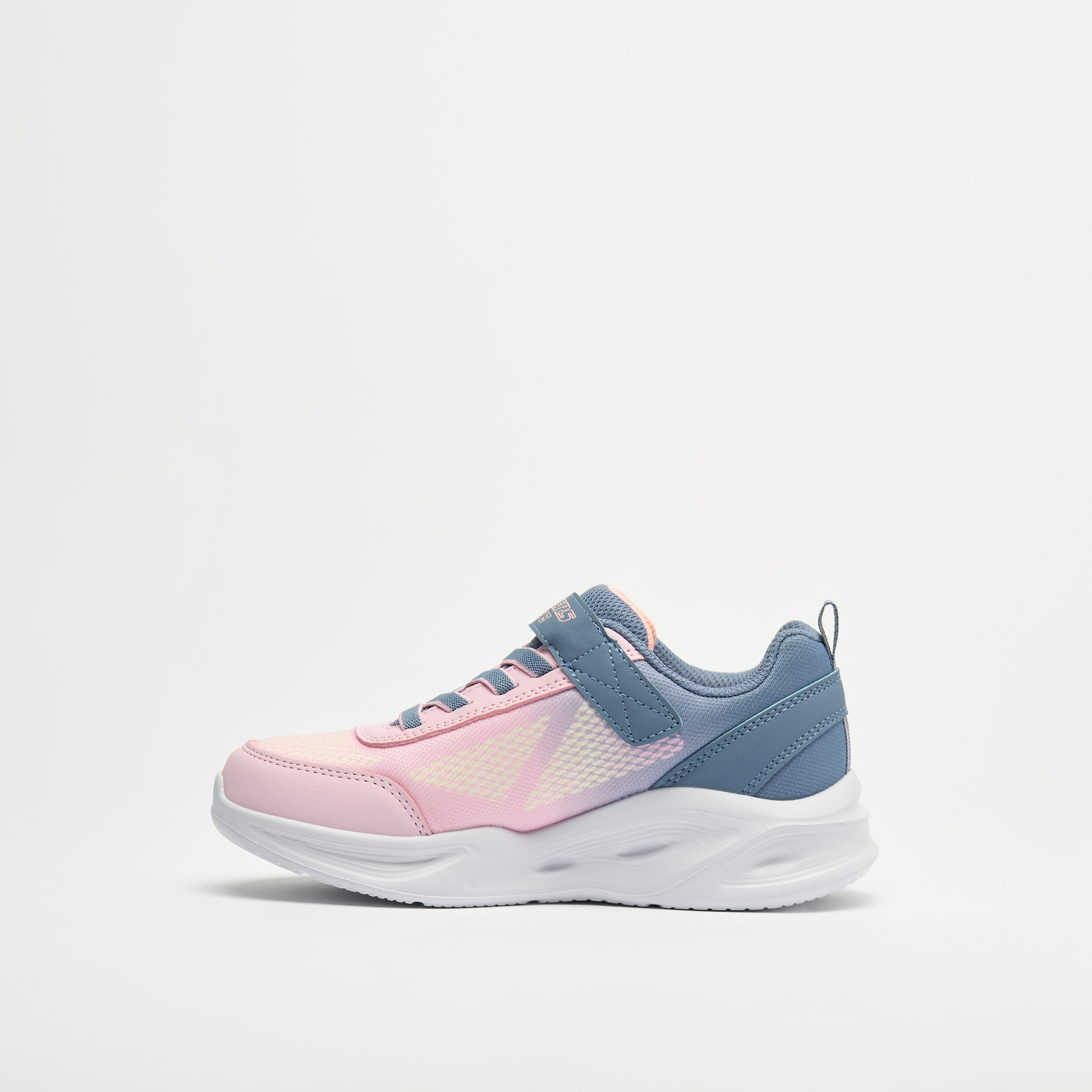 سنيكرز من سكيتشرز للبنات ذو سكيتشرز سولا جلو مع هوك وحلقة 303714L | OE-girls-shoes-sneakers-image-9