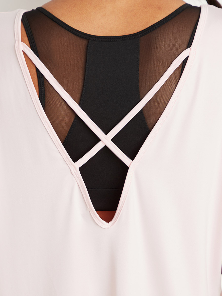 تيشيرت رياضي بفتحة جانبية من ستايلي-sports-women-clothing-tshirtsandvests-image-4