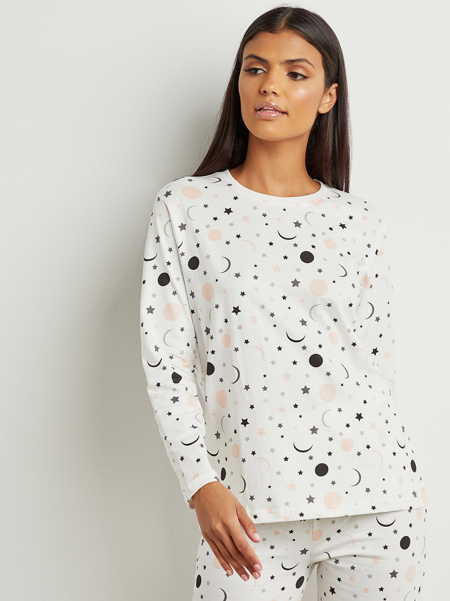 مجموعة من تيشيرت مطبوع وبنطلون بيجاما-women-clothing-nightwear-pyjamas-bottoms-image-2