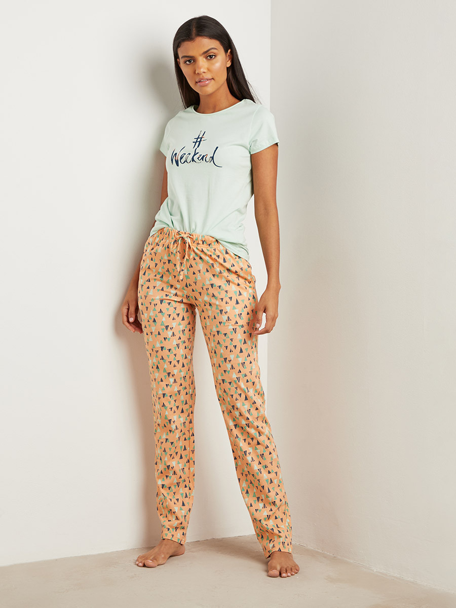 Styli Cotton Weekend Slogan Printed T-shit and Straight Pyjama Set-women-clothing-nightwear-pyjamas-longsets-image-1