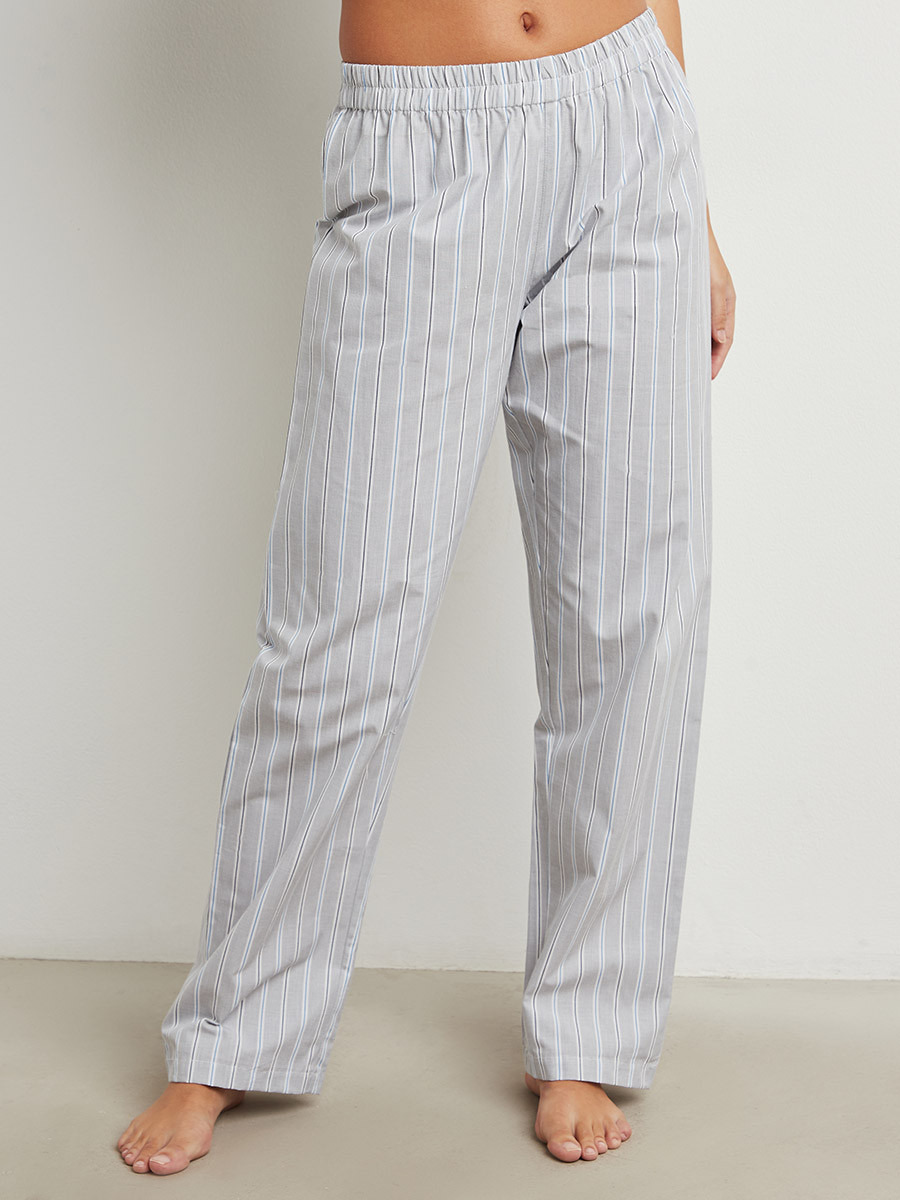 مجموعة من بلوزة بحمالات وبنطلون بيجاما من ستايلي-women-clothing-nightwear-pyjamas-bottoms-image-4