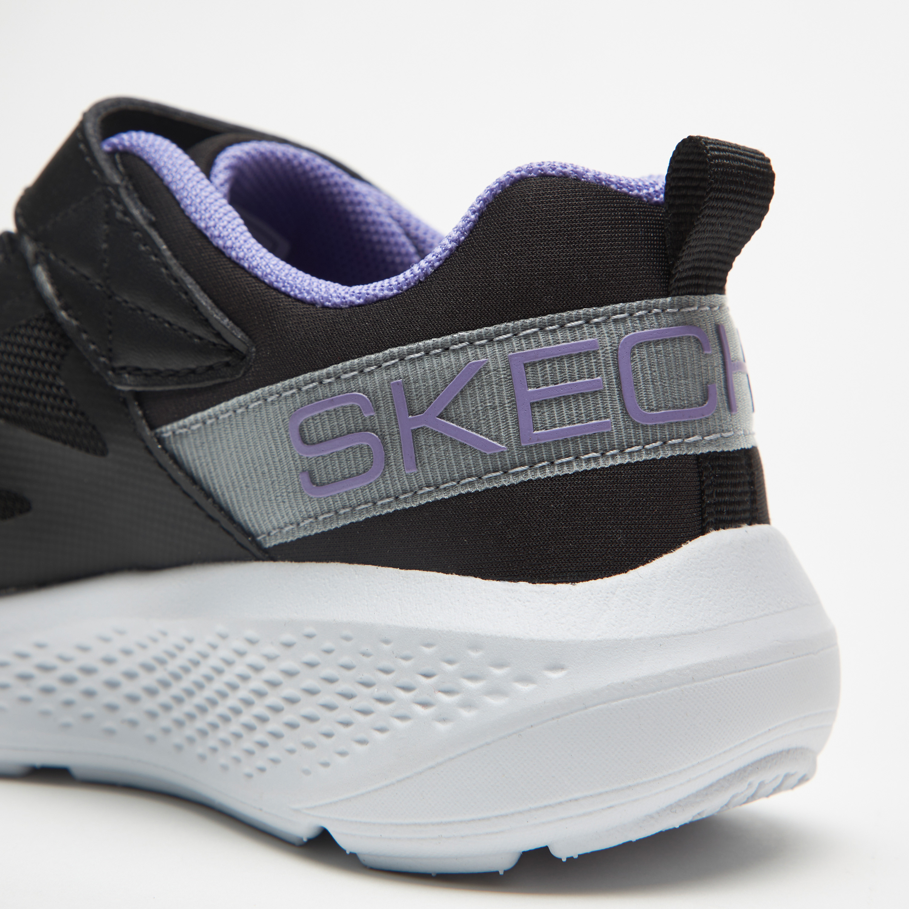 حذاء غوغا مات بتبريد الهواء من سكيتشرز جو رن إيليفيت للبنات 303910L-girls-shoes-sneakers-image-21