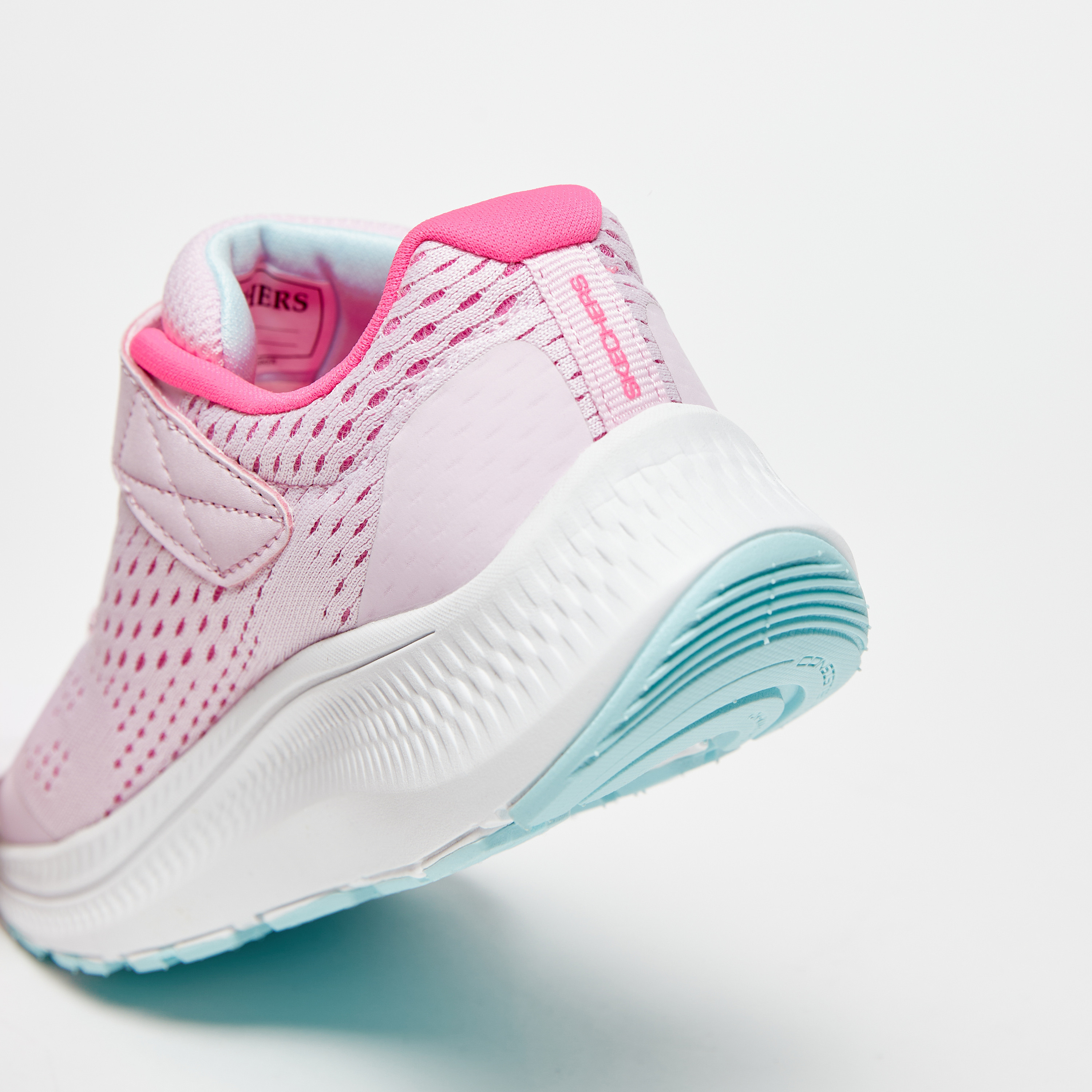 حذاء جري جو رن كونسيستنت 2.0 بشريط لاصق للبنات من سكتشرز-girls-shoes-sports-image-16