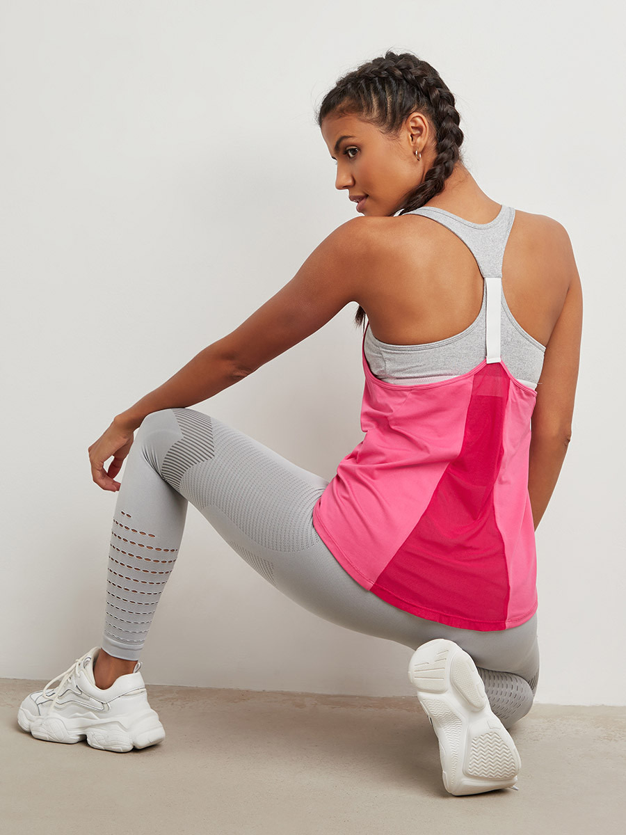 تيشيرت كَت مع صدرية رياضية من ستايلي-sports-women-clothing-tshirtsandvests-image-4