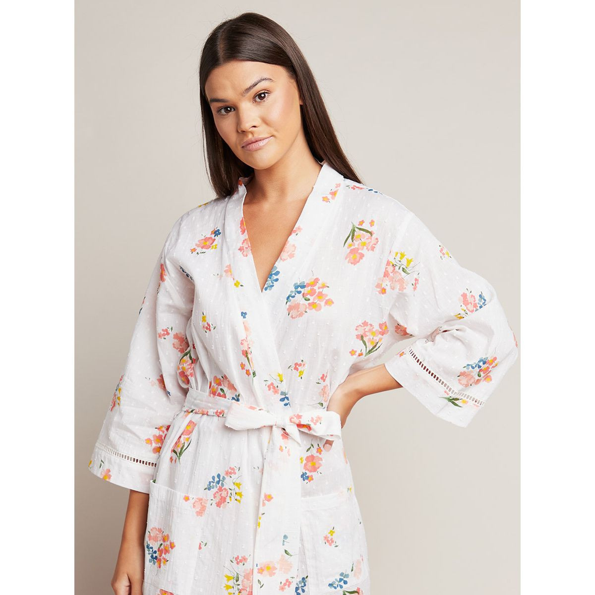 روب قطن بطبعات ازهار من ستايلي-women-clothing-nightwear-robes-image-2
