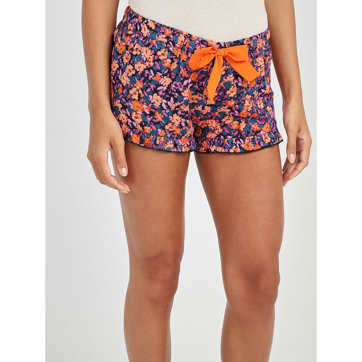 طقم من بلوزة كَت وشورت من ستايلي-women-clothing-nightwear-pyjamas-longsets-image-6