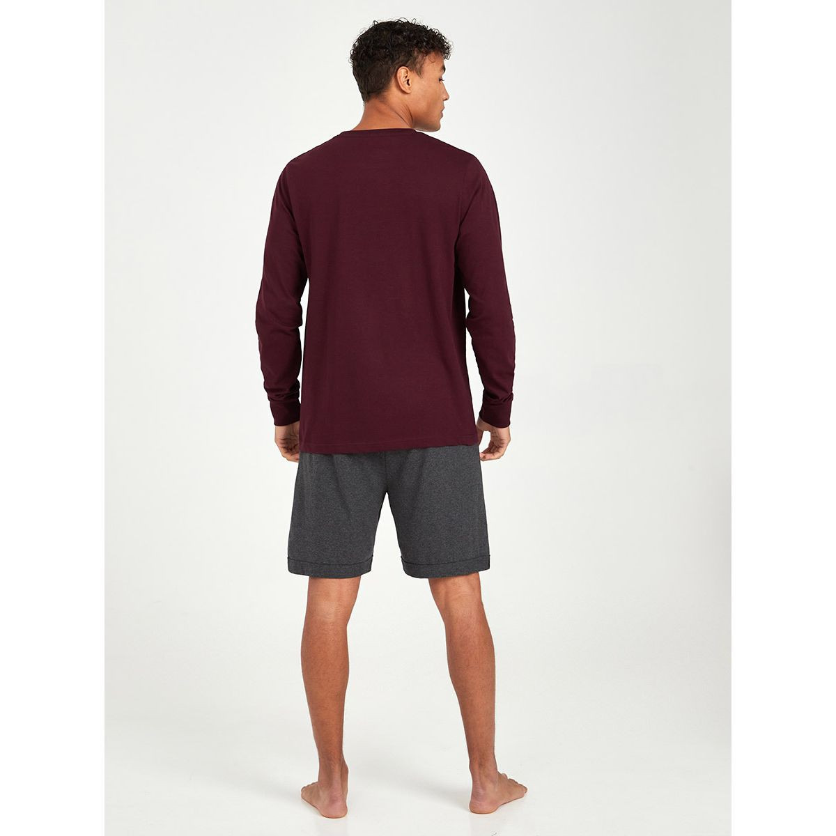 طقم من ( تيشيرت + شورت )-men-clothing-nightwear-sets-image-6