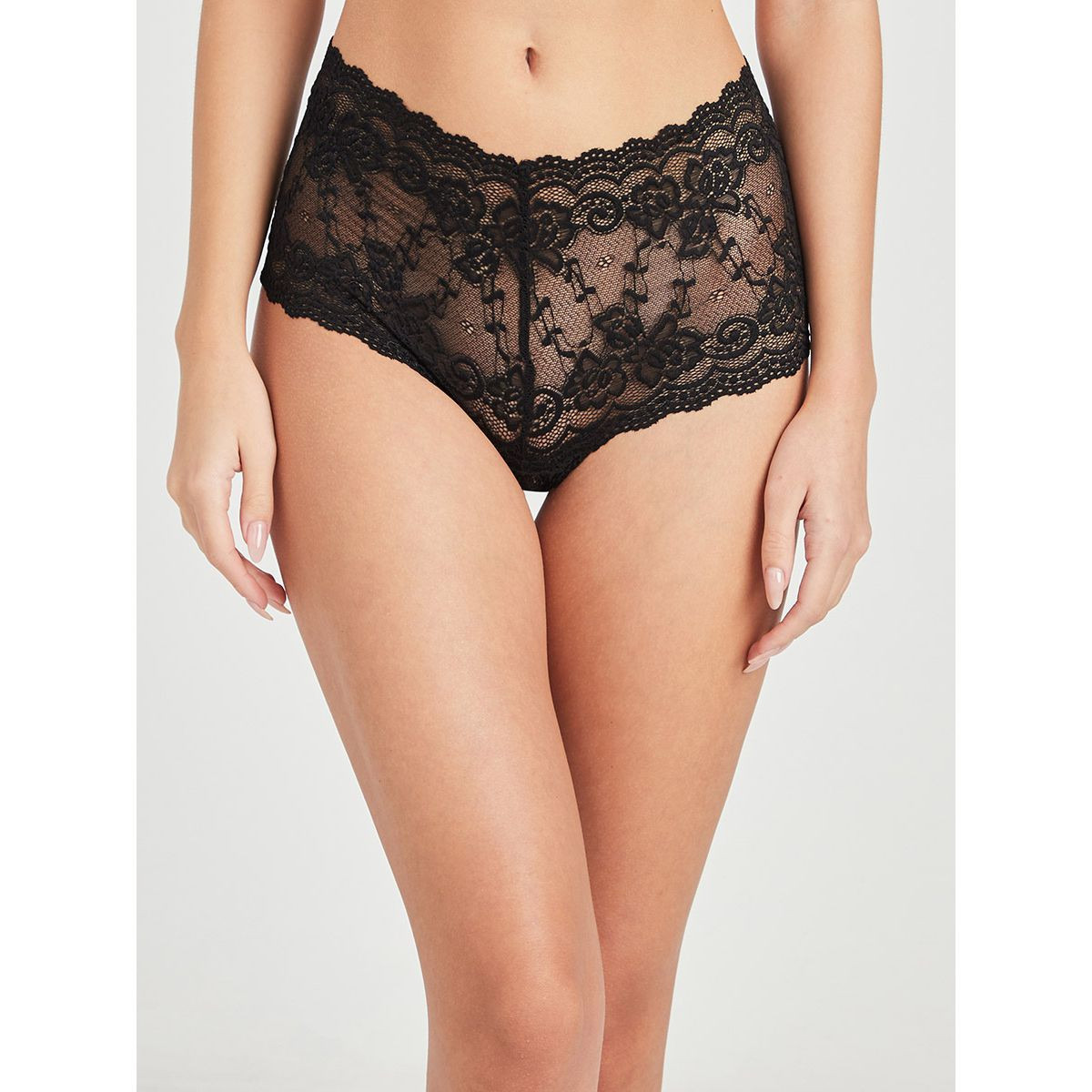 طقم من ( صدرية + شورت ) بتداخلات دانتيل من ستايلي-women-clothing-lingerie-lingeriesets-image-3