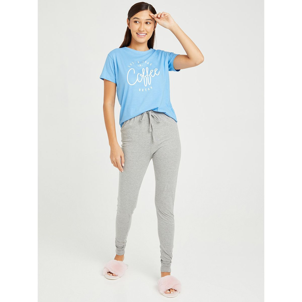 طقم بيجاما من ( تيشيرت + بنطال ) من ستايلي-women-clothing-nightwear-pyjamas-longsets-image-1