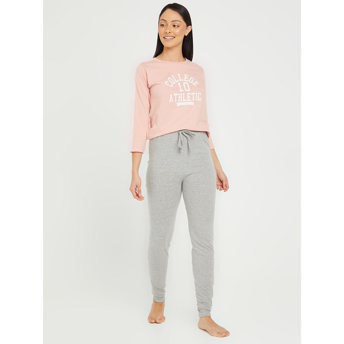 طقم بيجاما من (تيشيرت + بنطال ) من ستايلي-women-clothing-nightwear-pyjamas-longsets-image-1
