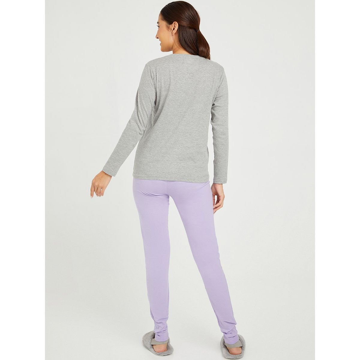 طقم بيجاما من ( تيشيرت + بنطال ) من ستايلي-women-clothing-nightwear-pyjamas-longsets-image-5