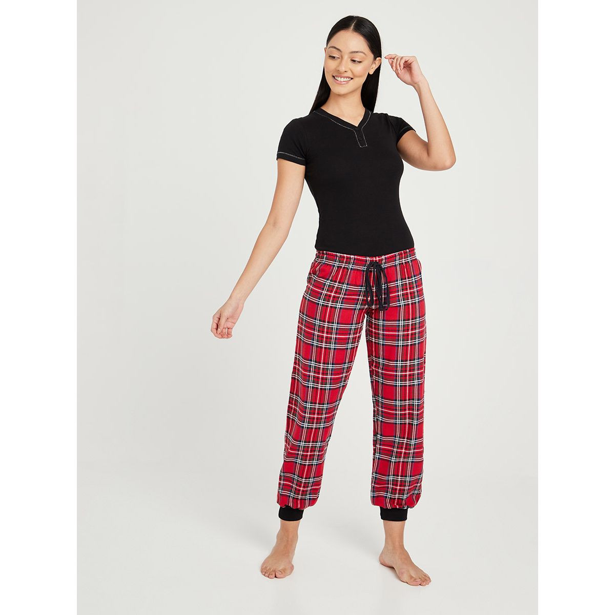 Styli Placket Detail Rib T-shirt and Checked Cuff Pyjama Set-women-clothing-nightwear-pyjamas-longsets-image-1