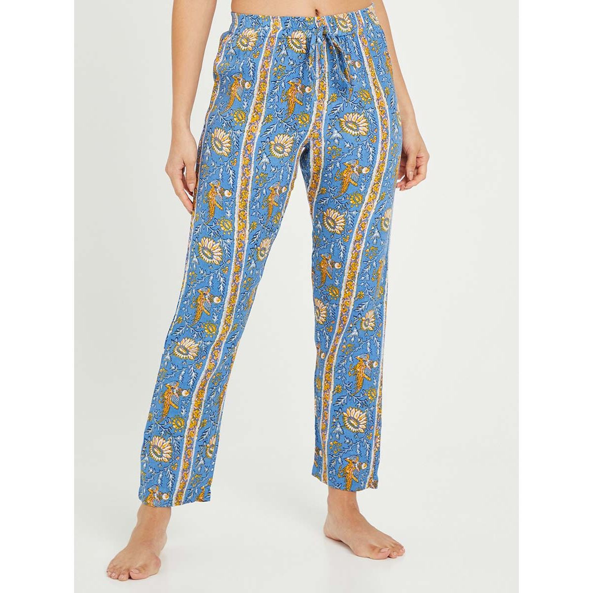 Styli Viscose Broderie Lace Sleeve Detail T-shirt and Stripe Floral Print Pyjama Set-women-clothing-nightwear-pyjamas-longsets-image-4