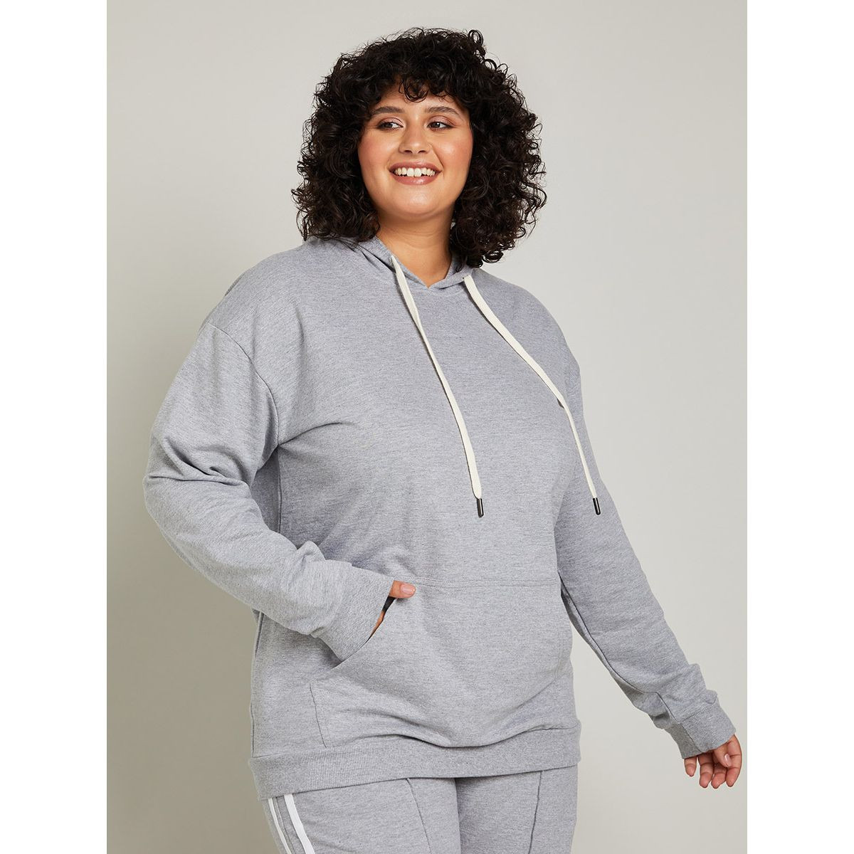 هودي فضفاض باكمام طويلة من ستايلي-women-clothing-hoodiesandsweatshirts-hoodies-image-1