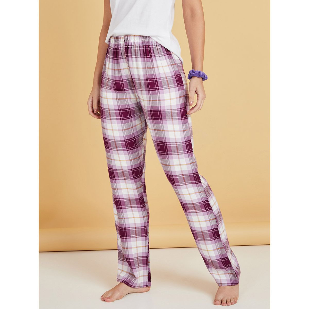 Styli Solid Ruffle Shoulder Detail Vest and Checked Pyjama Set-women-clothing-nightwear-pyjamas-longsets-image-6