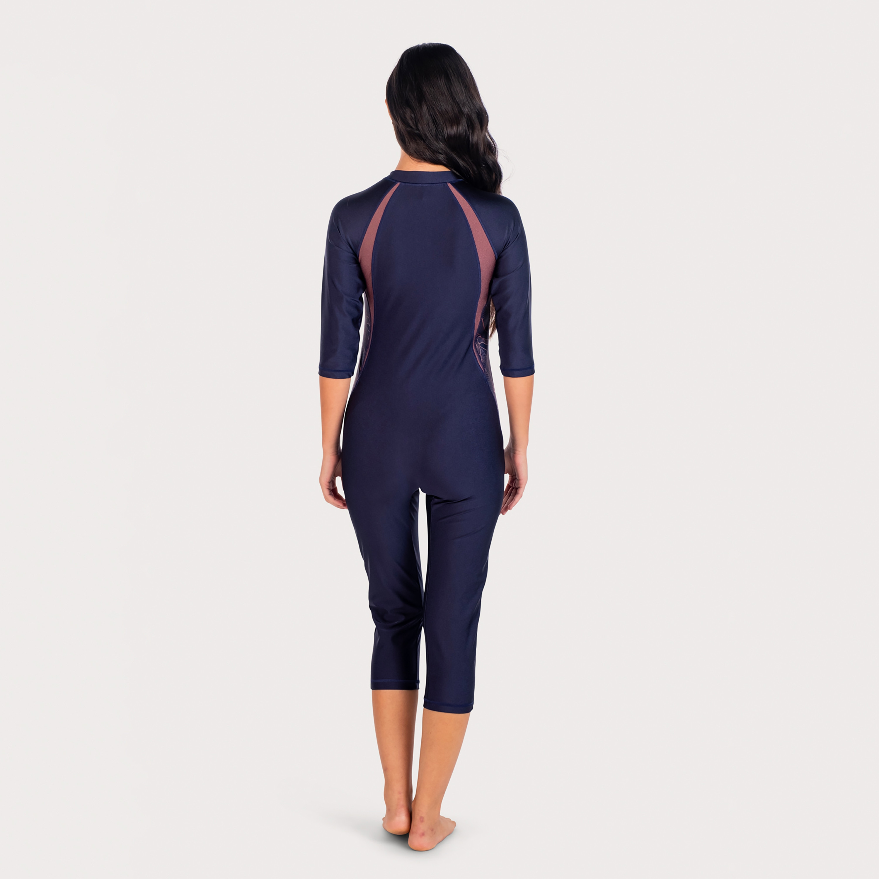سروال داخلي نسائي ذو سليم كيني بطول 3/4 من كويغا باللون النخيل الذهبي الوردي-sports-women-clothing-swimwear-image-2