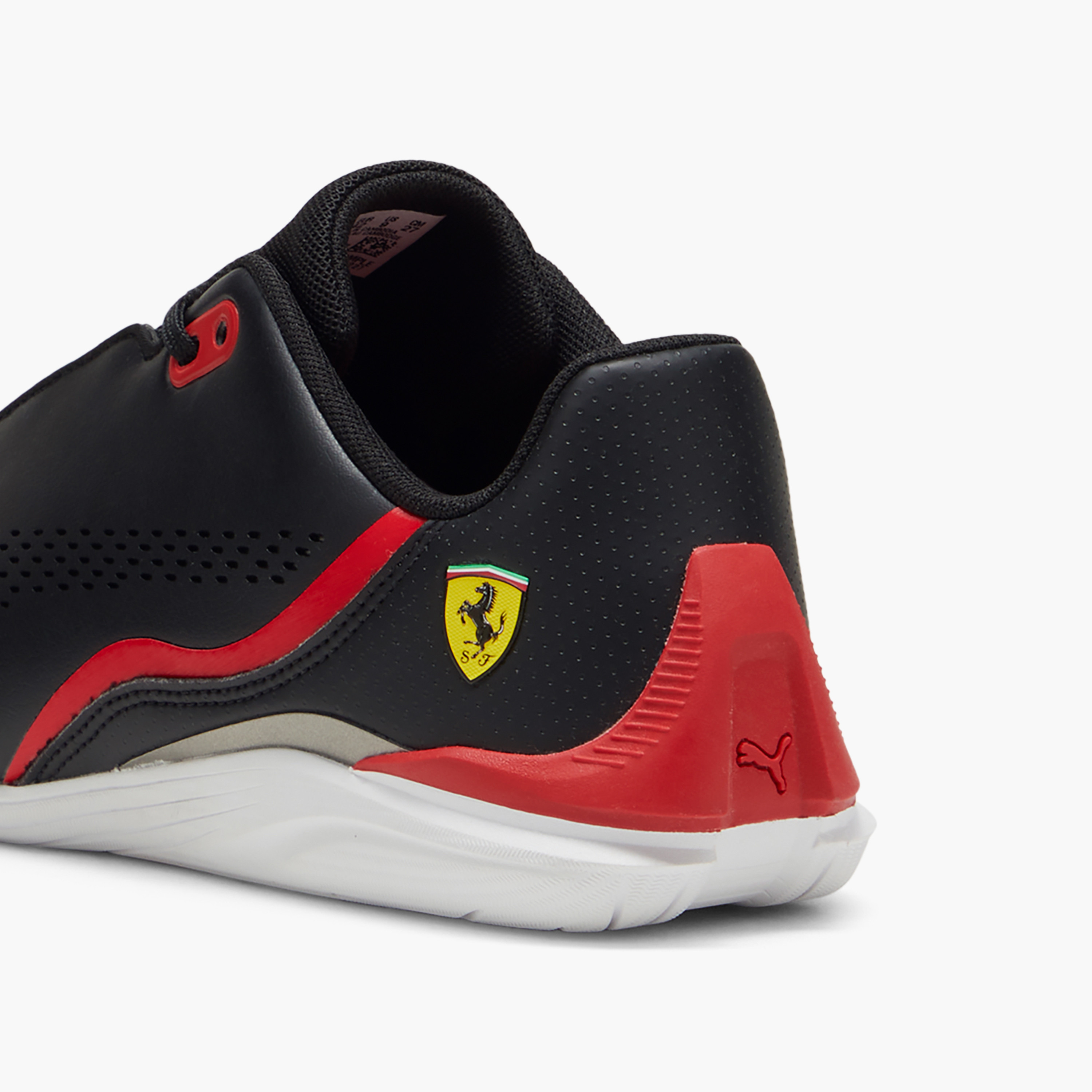 بوما حذاء رياضي فيراري دريفت كات ديسيما للرجال 307193 |OE-sports-men-shoes-image-5
