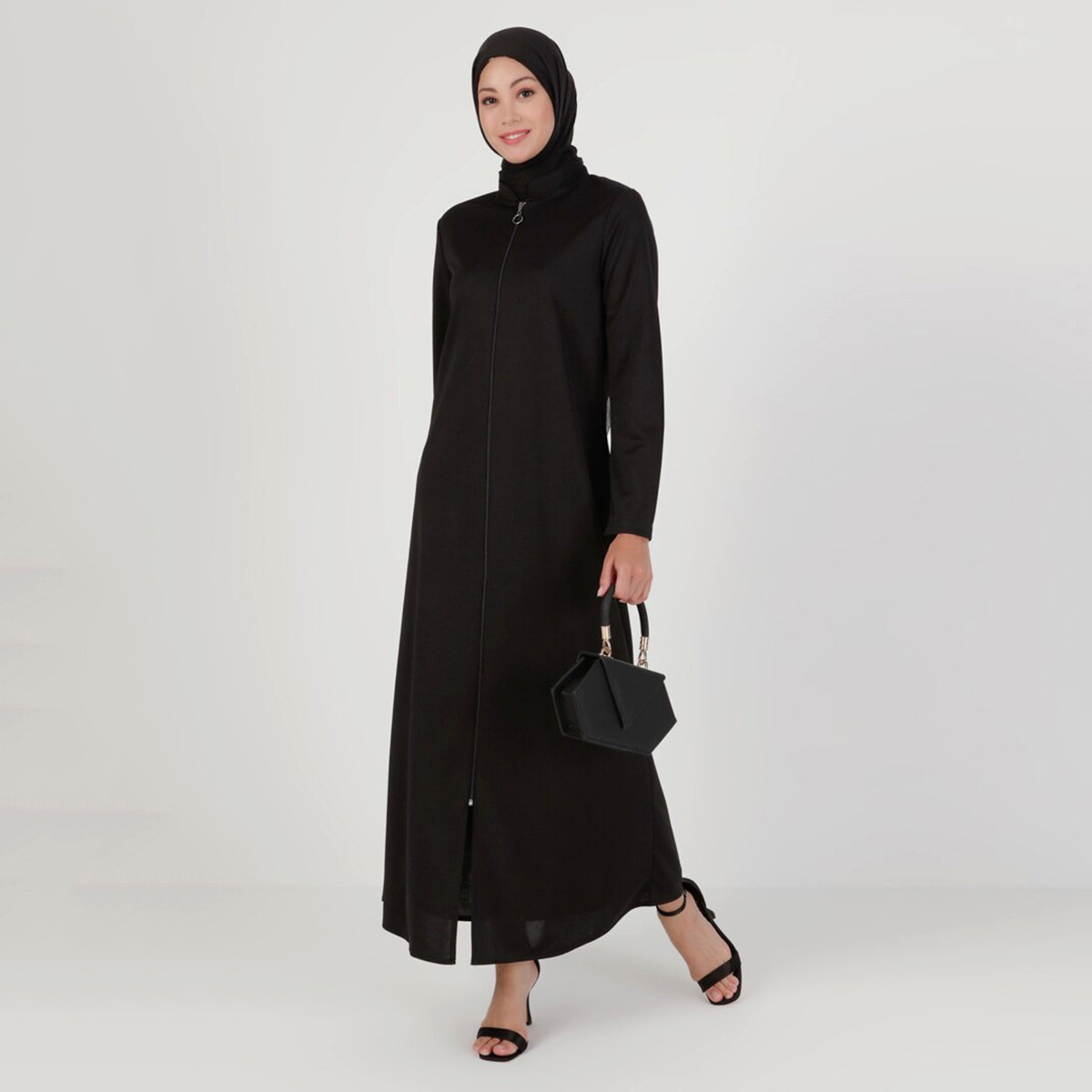 Women Solid Front Zipper Abaya Miss Cazibe By Modanisa-women-arabicclothing-abayas-image-3