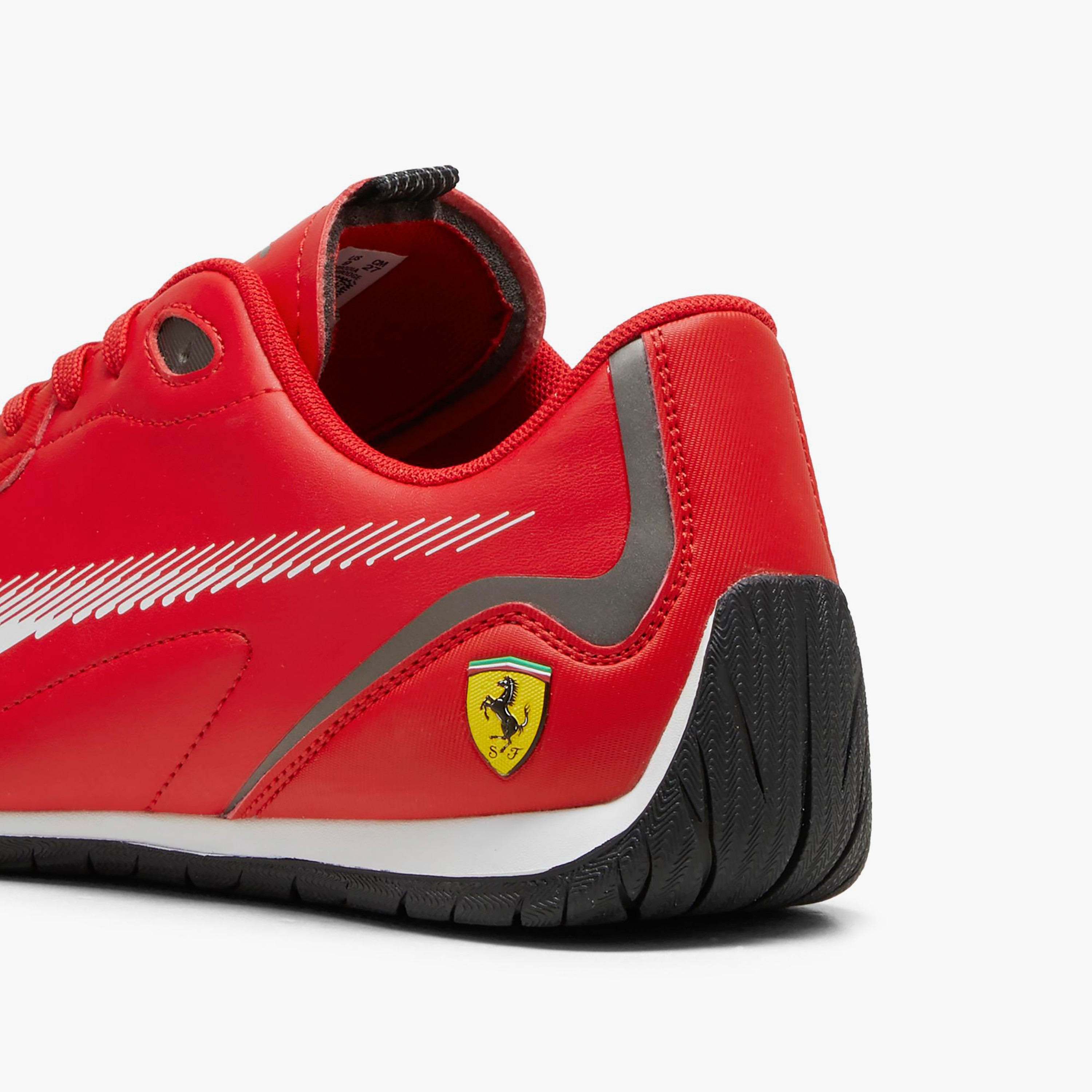 حذاء رياضي فيراري نيو كات 2.0 موتورسبورت للرجال من بوما 30806204 | OE-sports-men-shoes-image-6