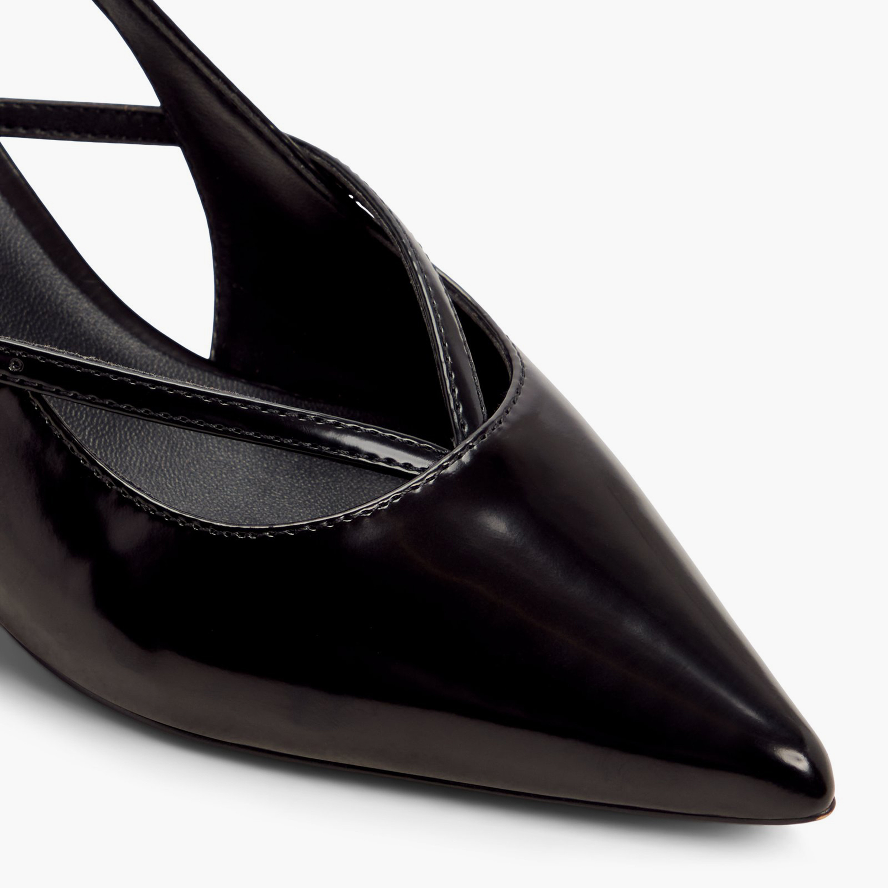 كول ات سبرينغ - حذاء أميليا نسائي بكعب صغير بإبزيم | 30AMEELIA-women-shoes-heels-image-7