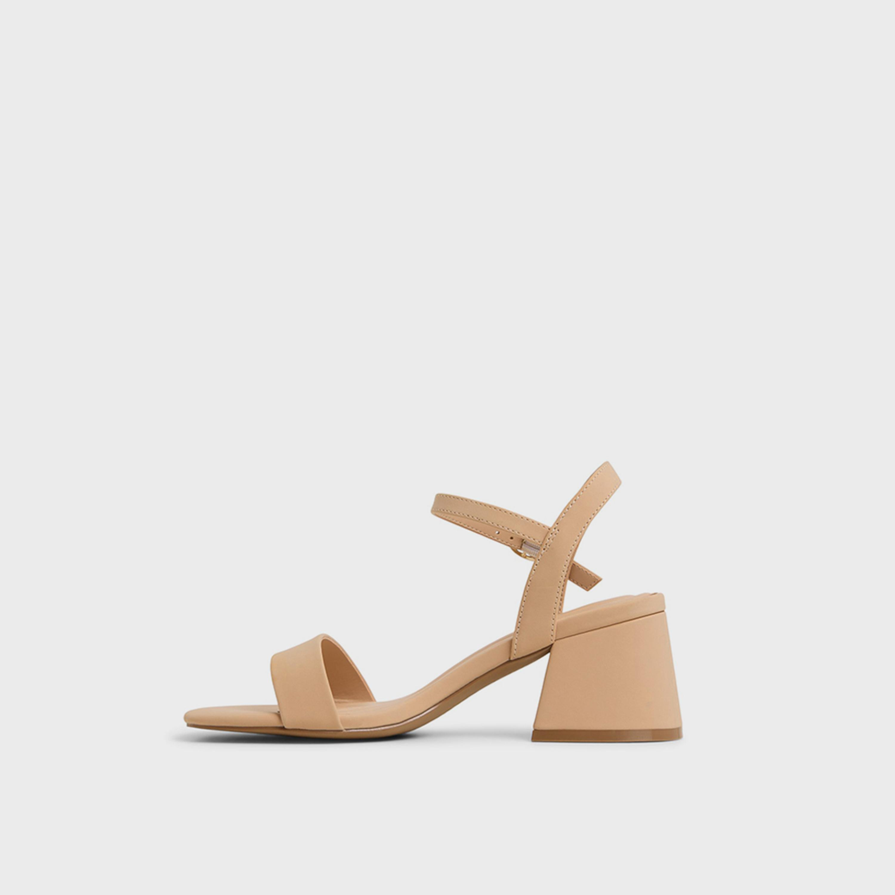 كول ات سبرينغ - حذاء بكعب سميك بإبزيم للنساء | 30CHARLIEE-women-shoes-heels-image-3