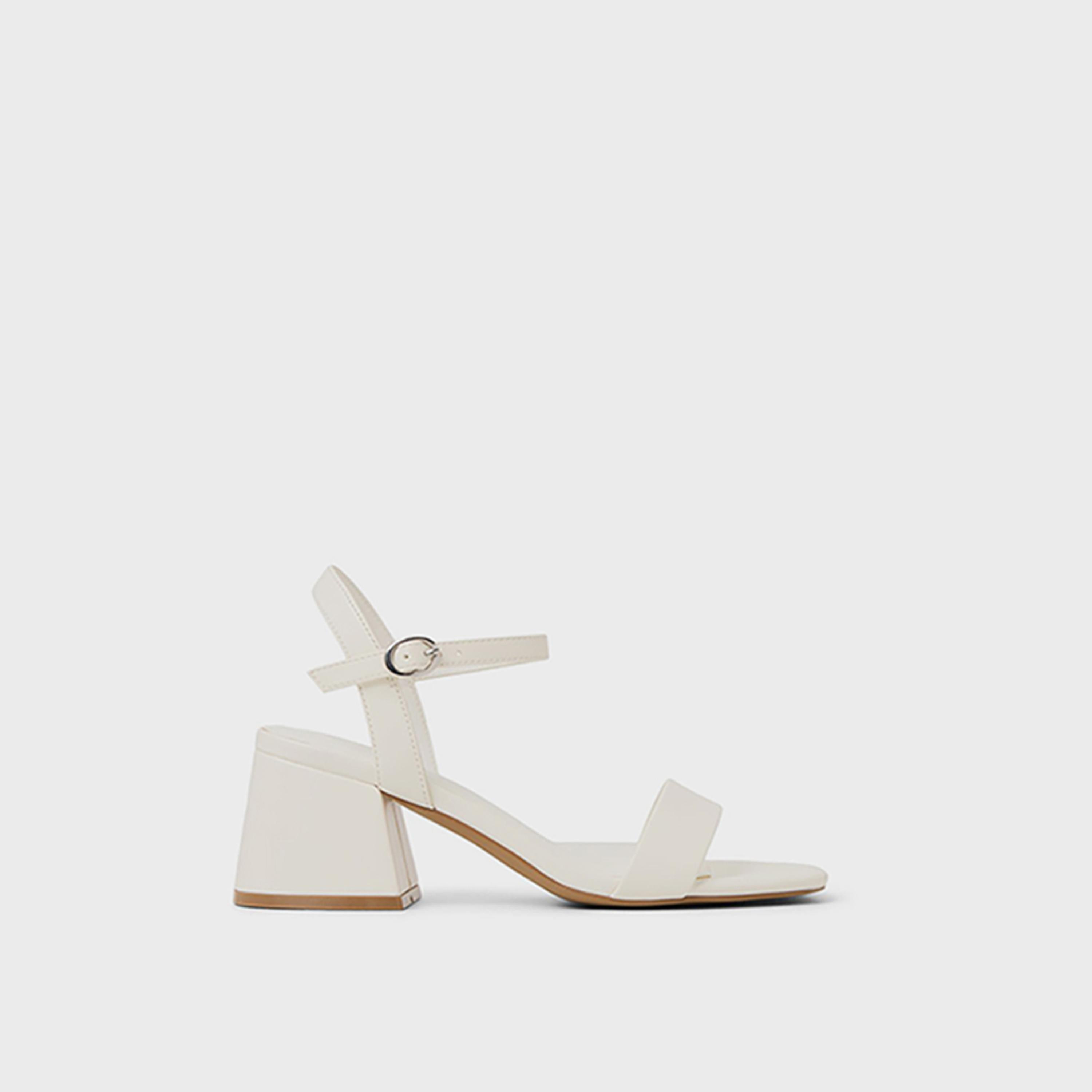 كول ات سبرينغ - حذاء بكعب سميك بإبزيم للنساء | 30CHARLIEE-women-shoes-heels-image-9