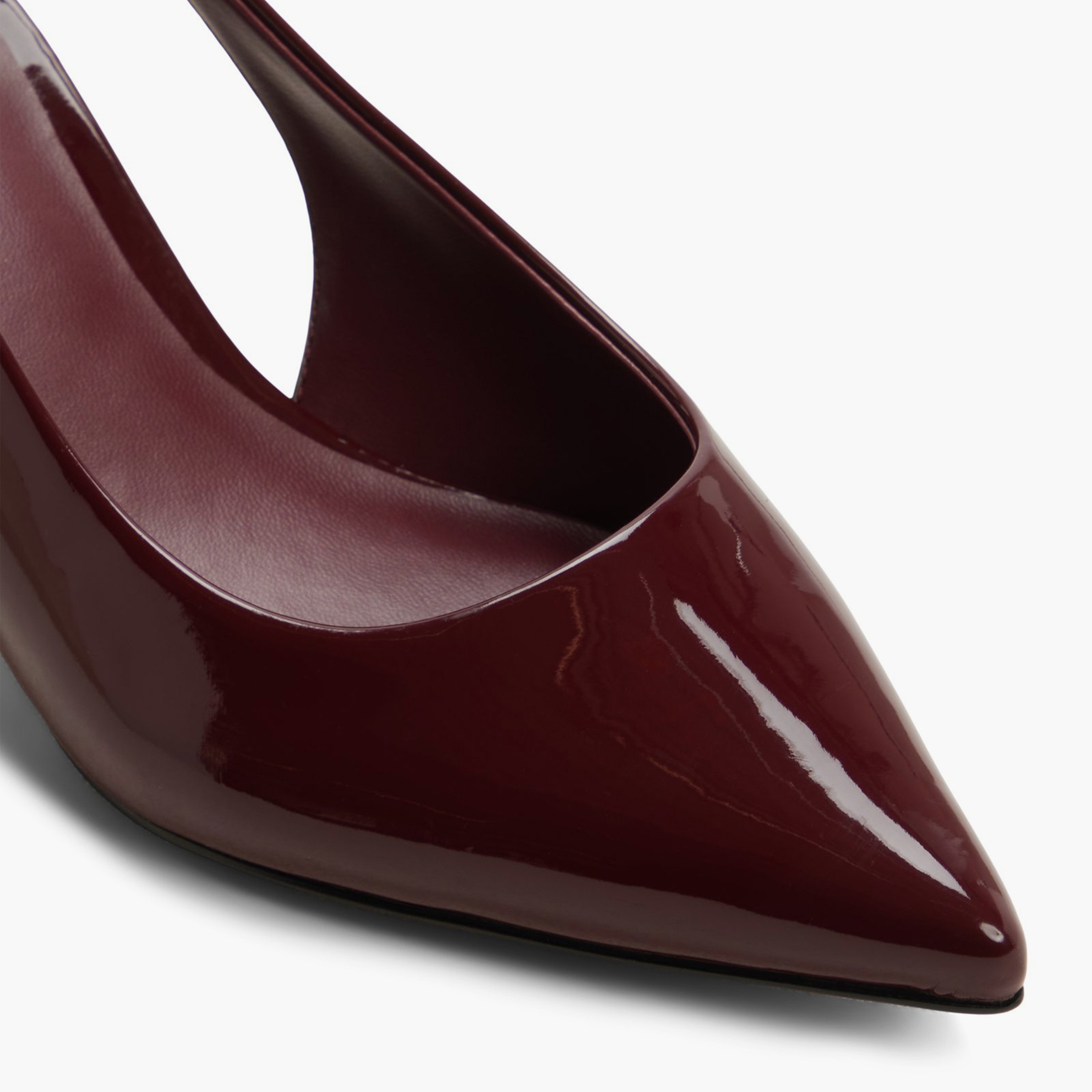 كول ات سبرينغ - حذاء دارياه نسائي بكعب صغير مطاطي | 30DARIAHH-women-shoes-heels-image-2