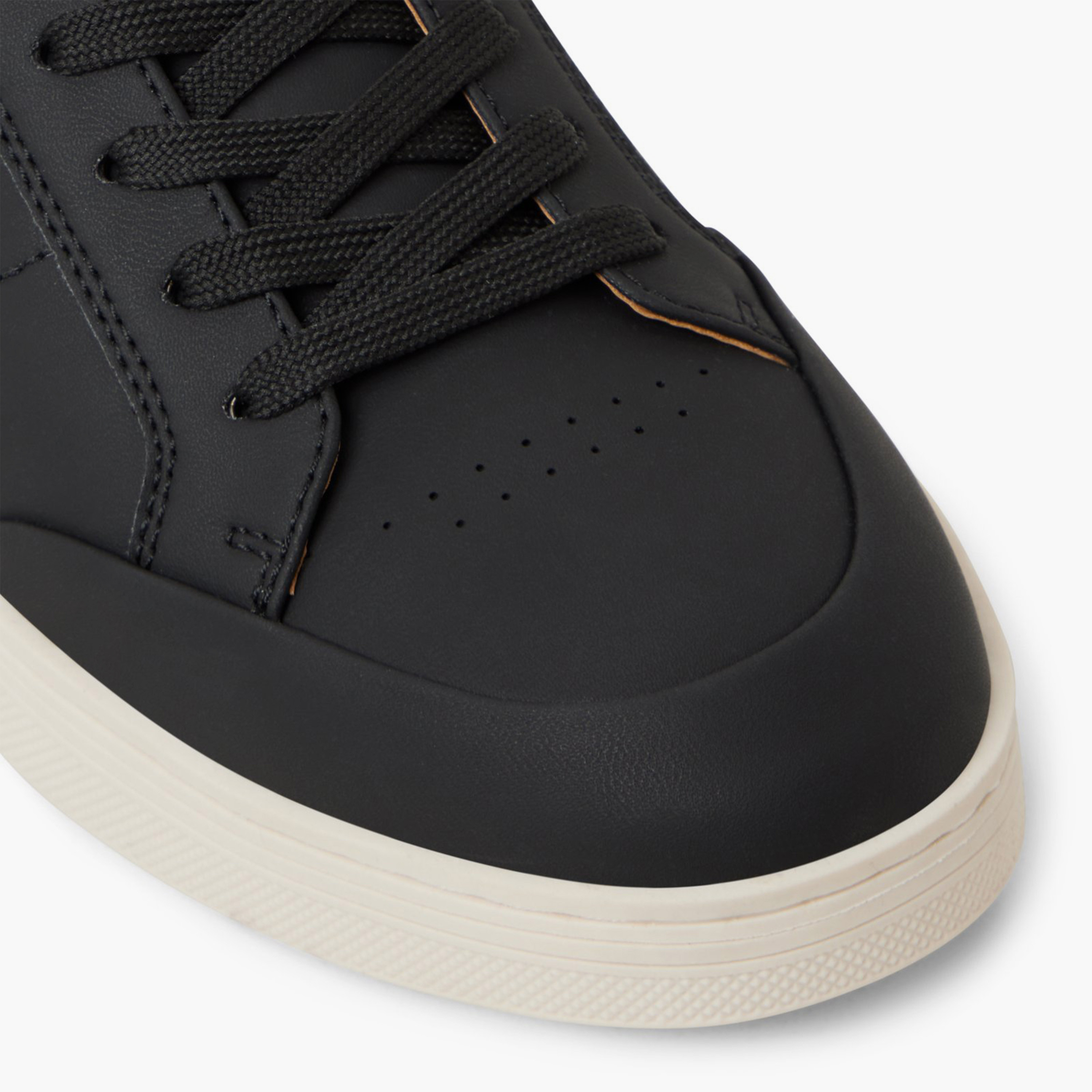 كول ات سبرينغ - حذاء رياضي برباط كاحل منخفض للرجال | 30DUNKIRCK-men-shoes-sneakers-image-15
