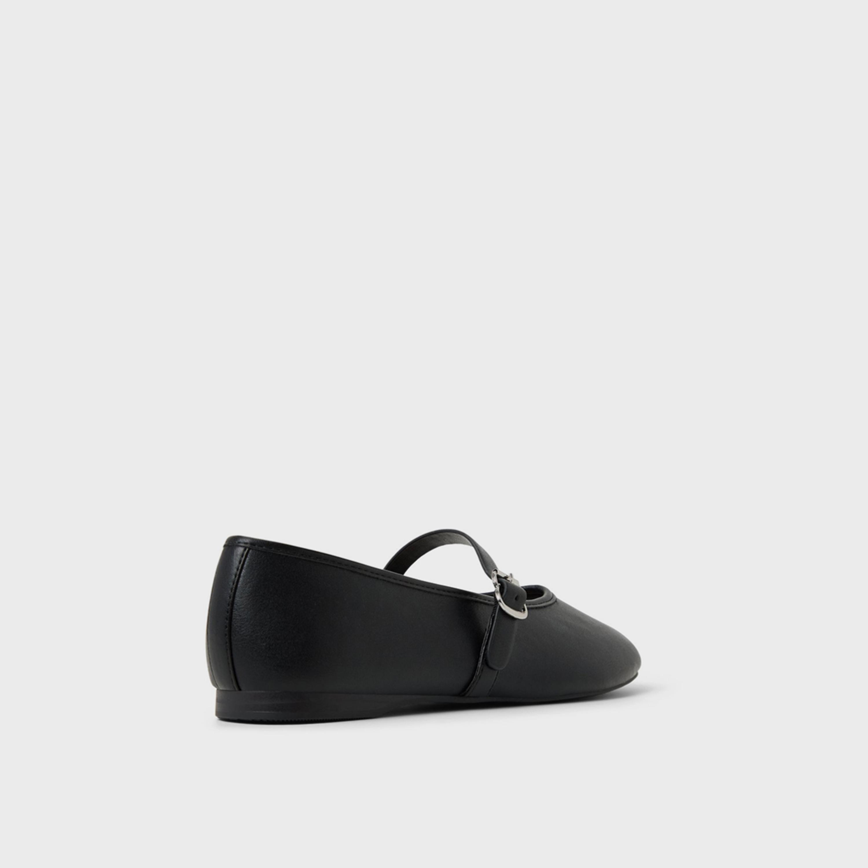 كول ات سبرينغ - حذاء ماري جين مسطح بإبزيم للنساء | 30ELYIAA-women-shoes-flats-ballerinas-image-2