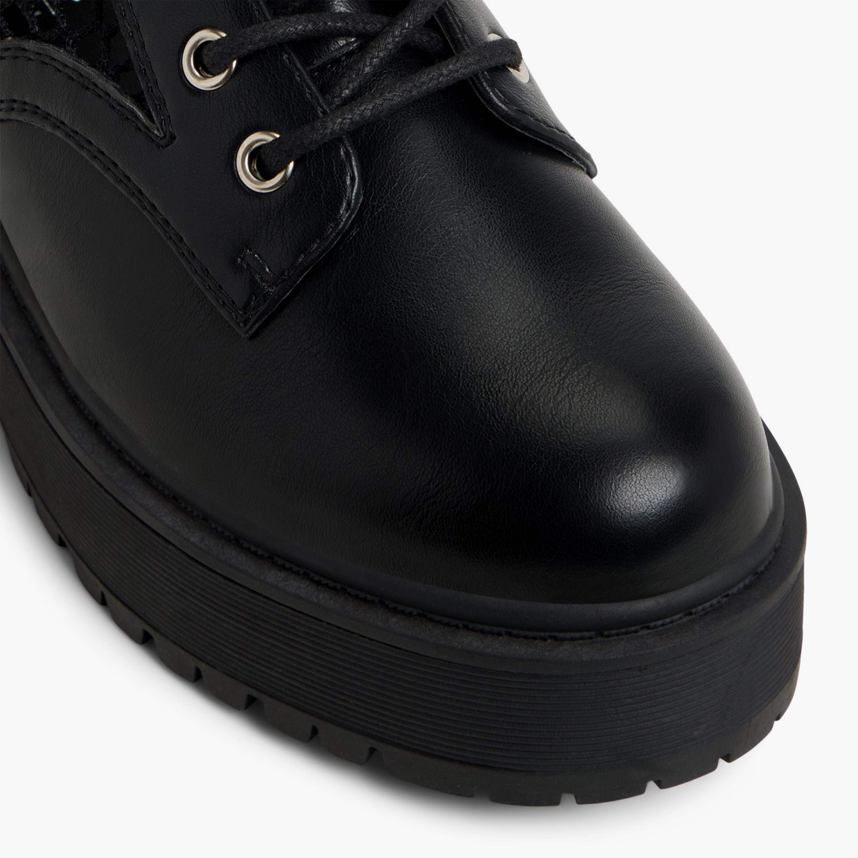 كول ات سبرينغ- حذاء نسائي مسطح بسحاب حتى الكاحل | 30JADYN-women-shoes-boots-image-2