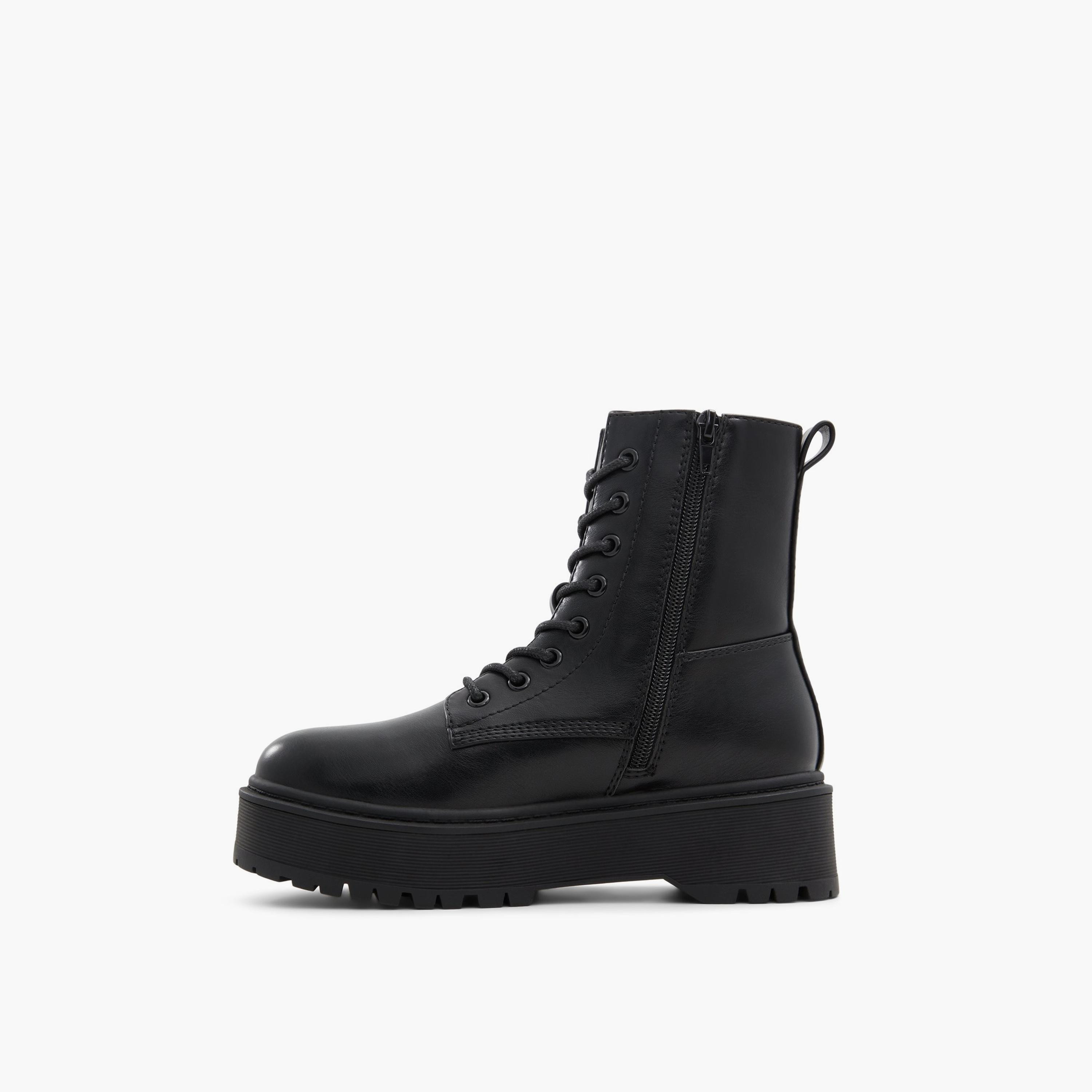 كول ات سبرينغ- حذاء جيدين الكاحل برباط للنساء | 30JADYN-women-shoes-boots-image-3