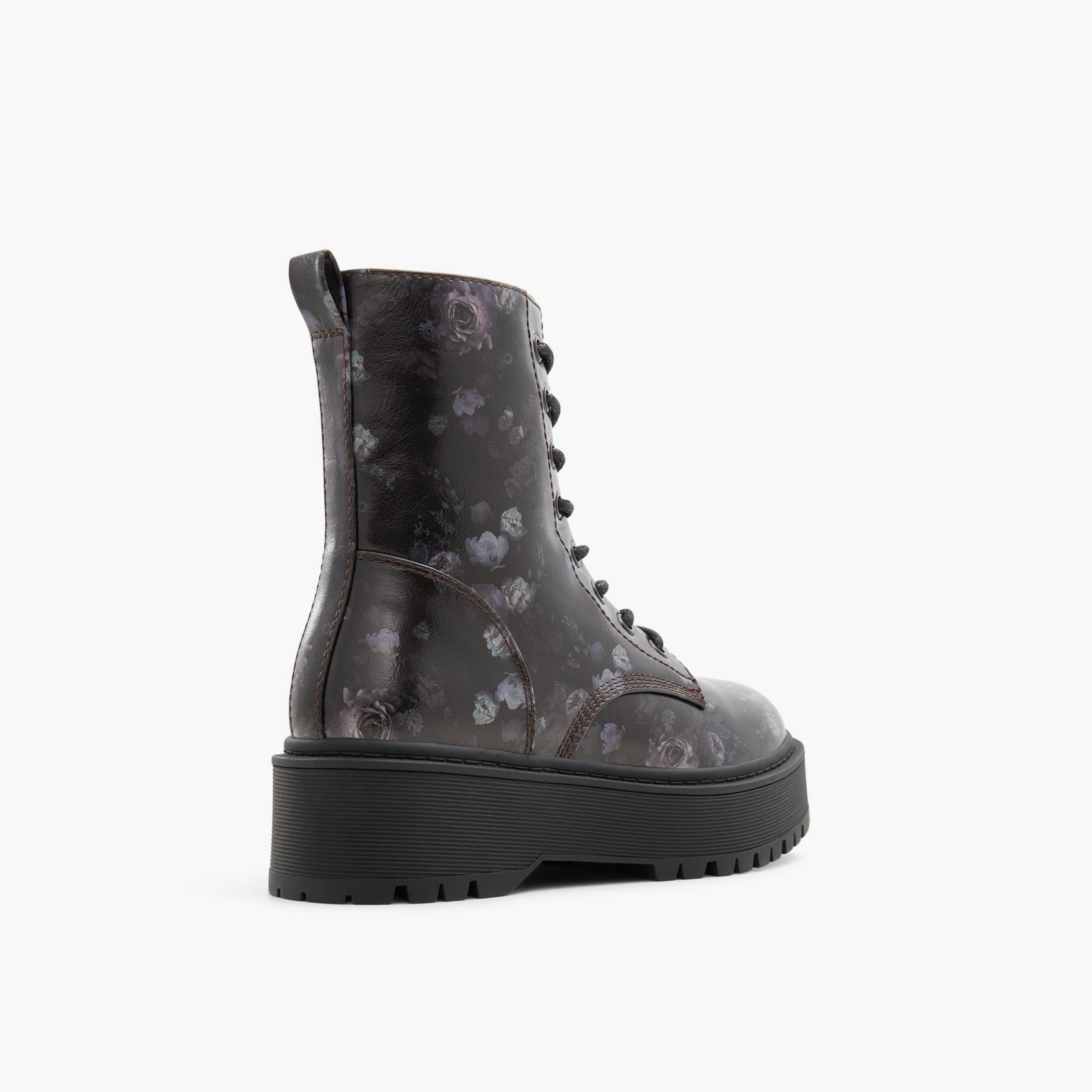 كول ات سبرينغ- حذاء جيدين الكاحل برباط للنساء | 30JADYN-women-shoes-boots-image-8
