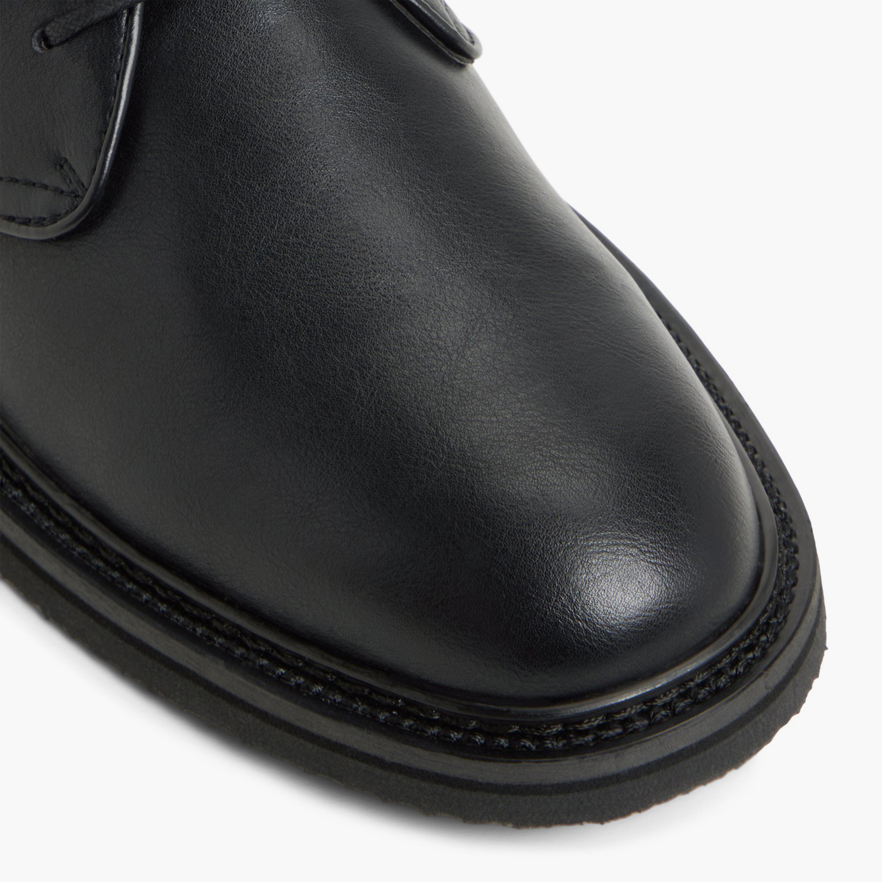 كول ات سبرينغ - حذاء تشوكا رجالي برباط | 30KANAN-men-shoes-boots-image-2