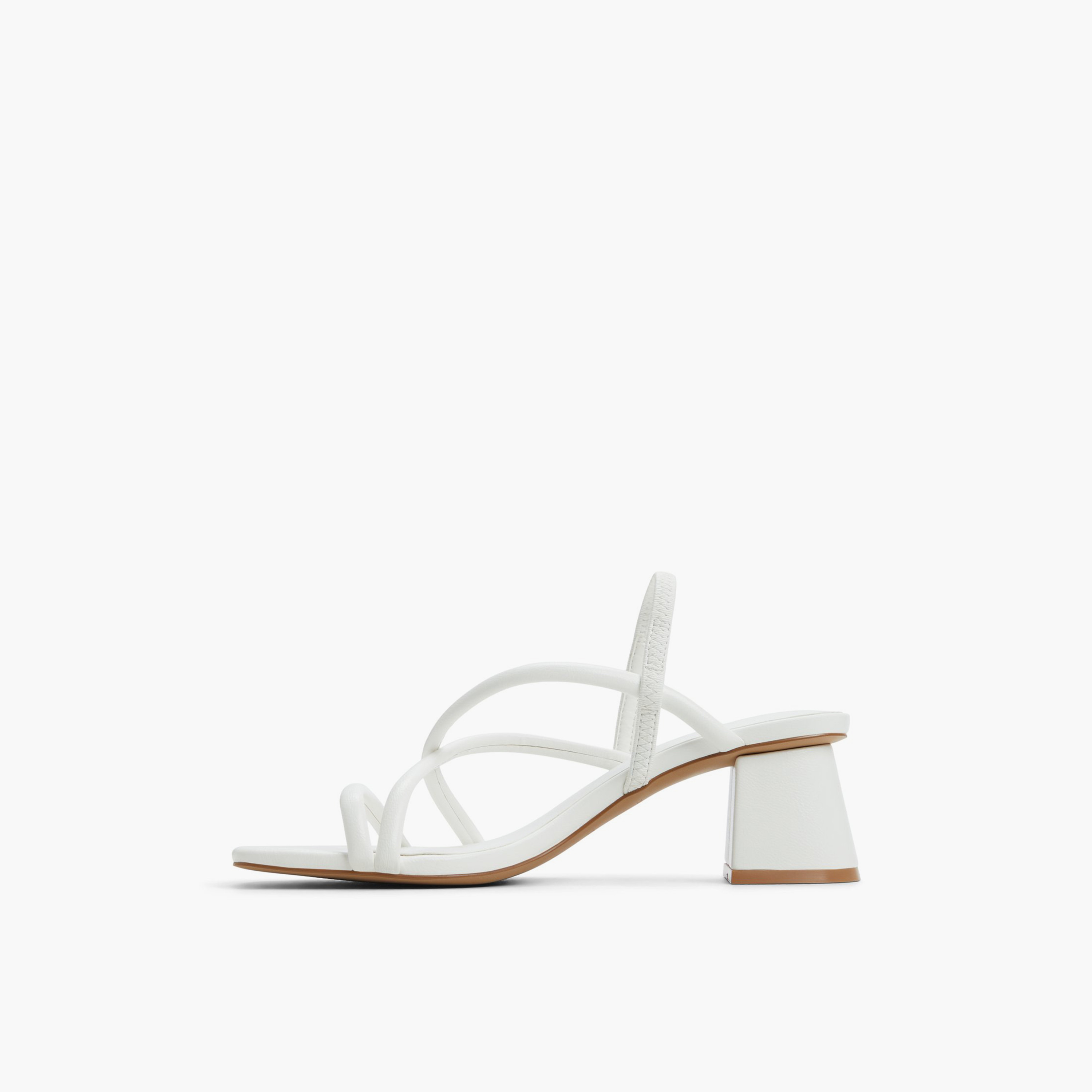 كول ات سبرينغ - حذاء كييرا نسائي بكعب عريض مطاطي | 30KIIRA-women-shoes-sandals-heeled-image-9