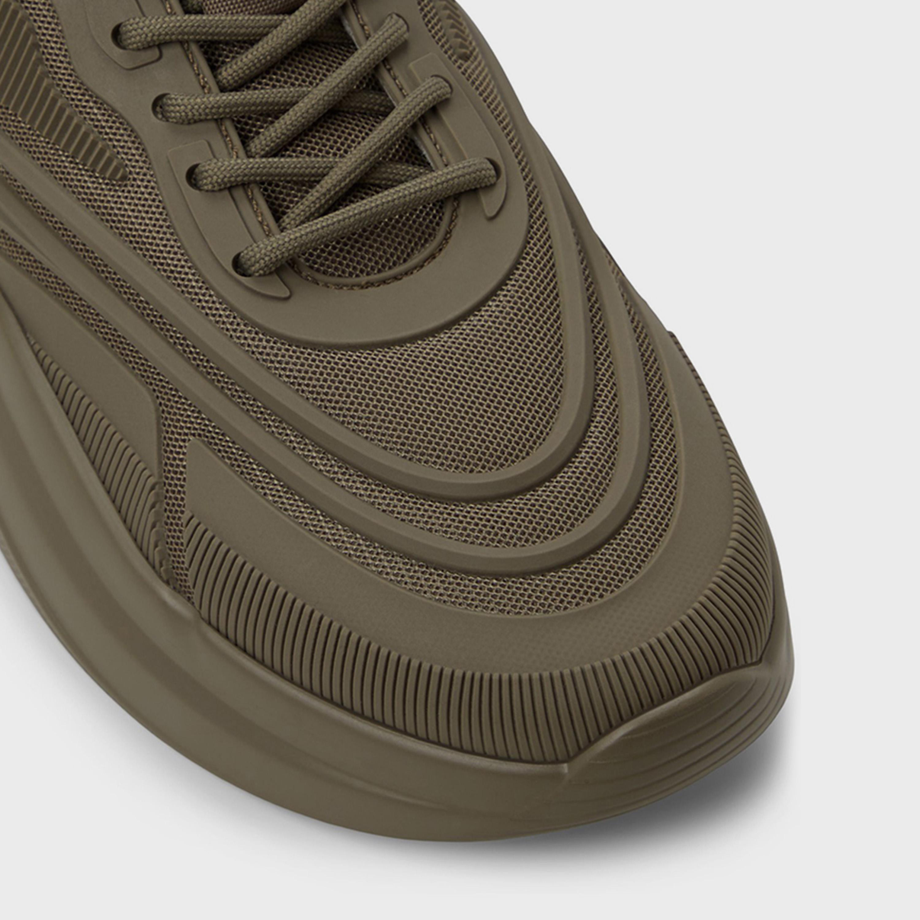 كول ات سبرينغ - حذاء رياضي برباط كاحل منخفض للرجال | 30REFRESH 2 0-men-shoes-sneakers-image-8