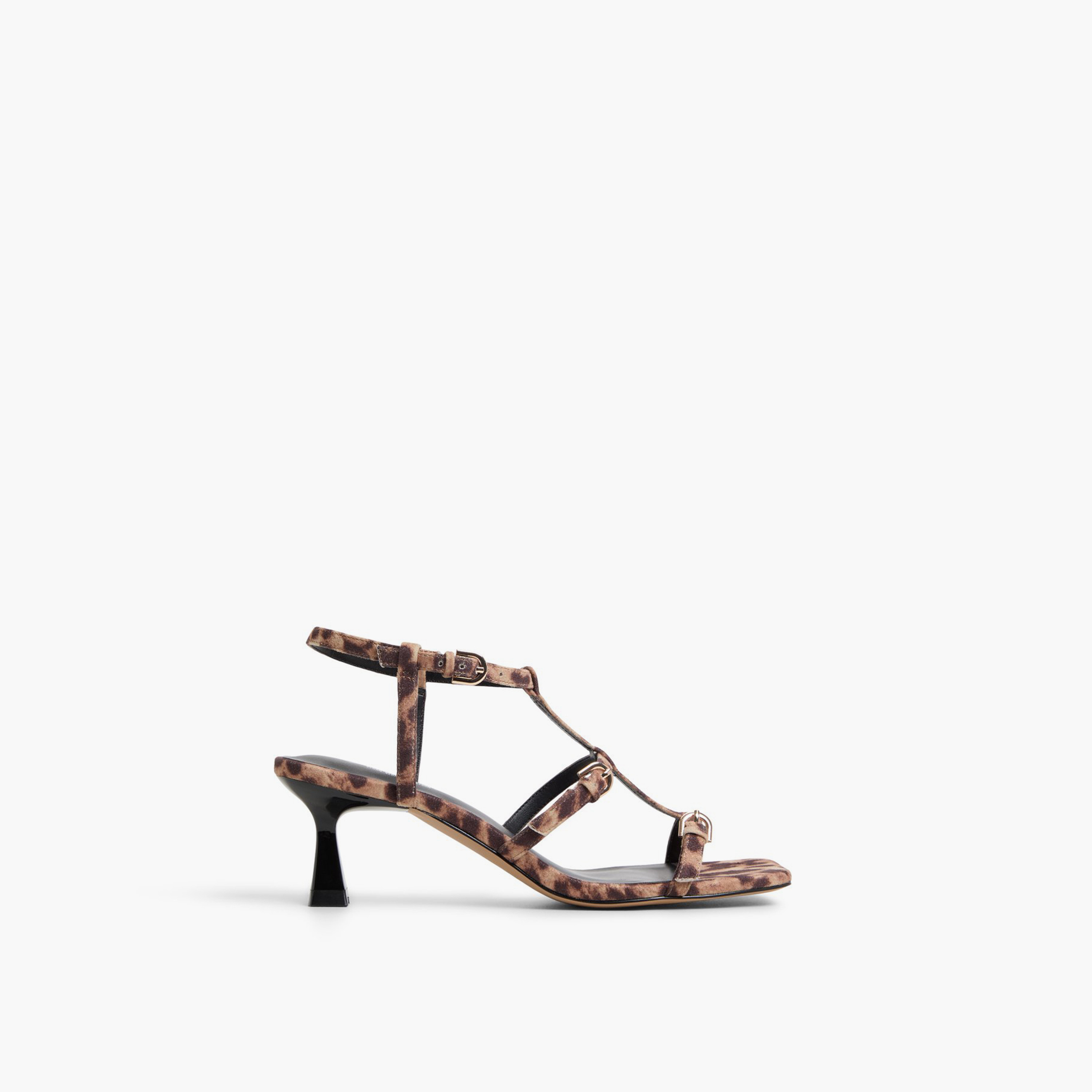 كول ات سبرينغ- حذاء نسائي بكعب قصير بإبزيم | 30SAPHIRAA-women-shoes-sandals-heeled-image-3