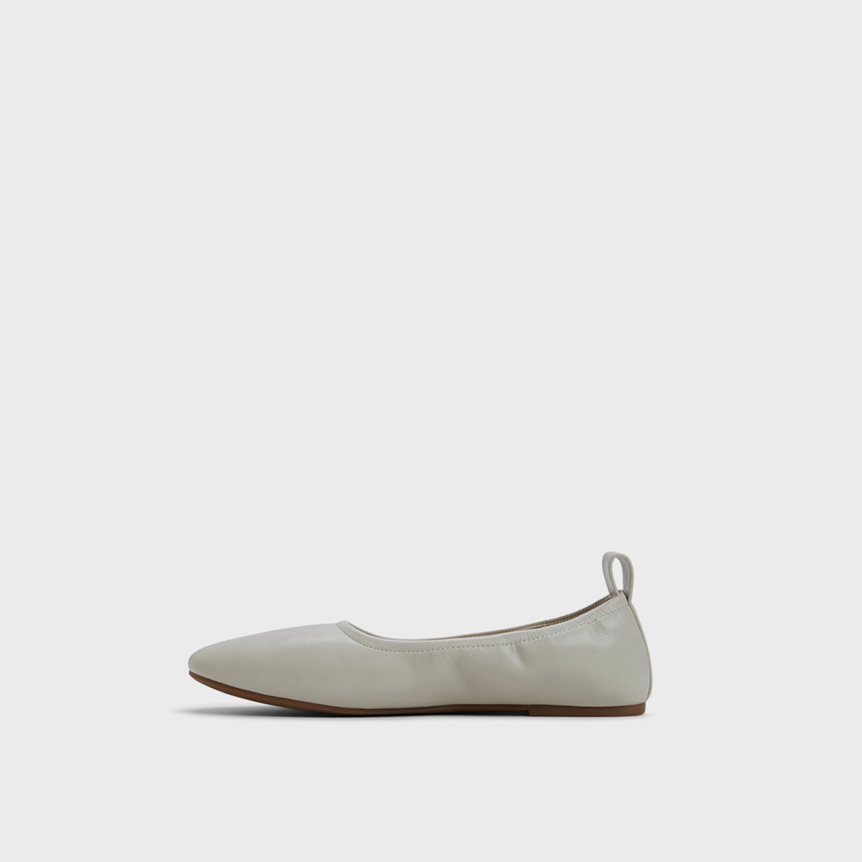 كول ات سبرينغ - حذاء باليرينا مسطح سهل الارتداء ذو ​​مقدمة مستديرة للنساء | 30SHEILAH-women-shoes-flats-ballerinas-image-3
