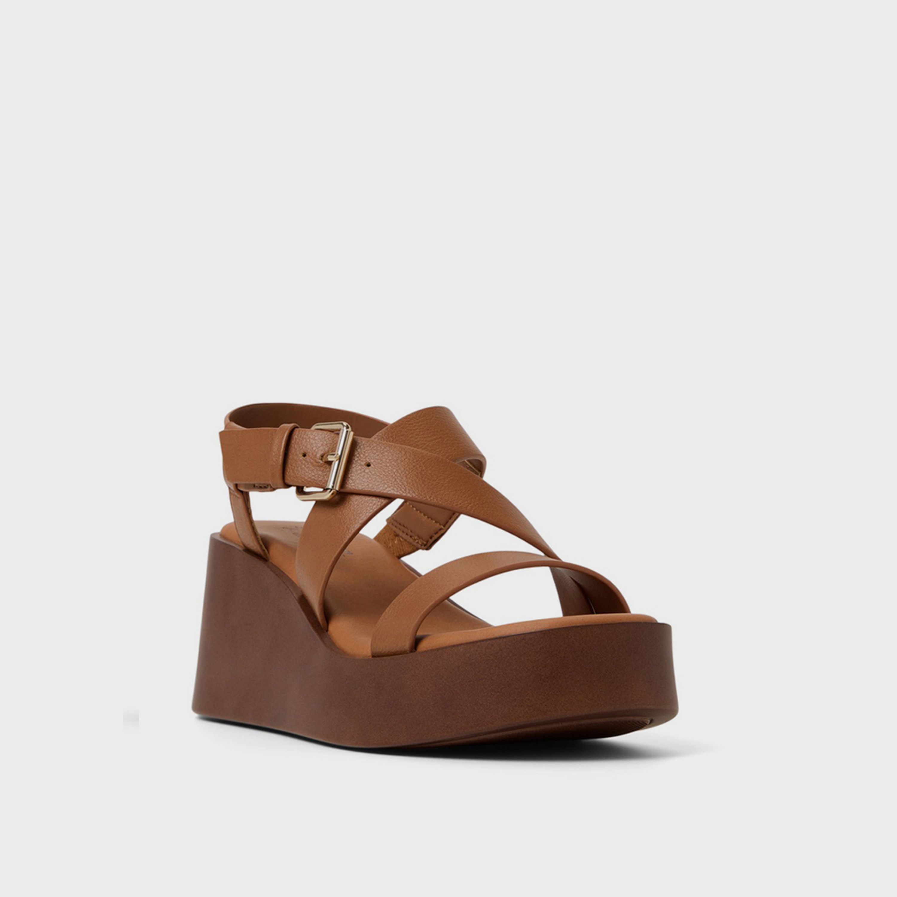 كول ات سبرينغ - صندل للنساء بكعب إسفيني مع إبزيم | 30TEIGAN-women-shoes-sandals-heeled-image-6