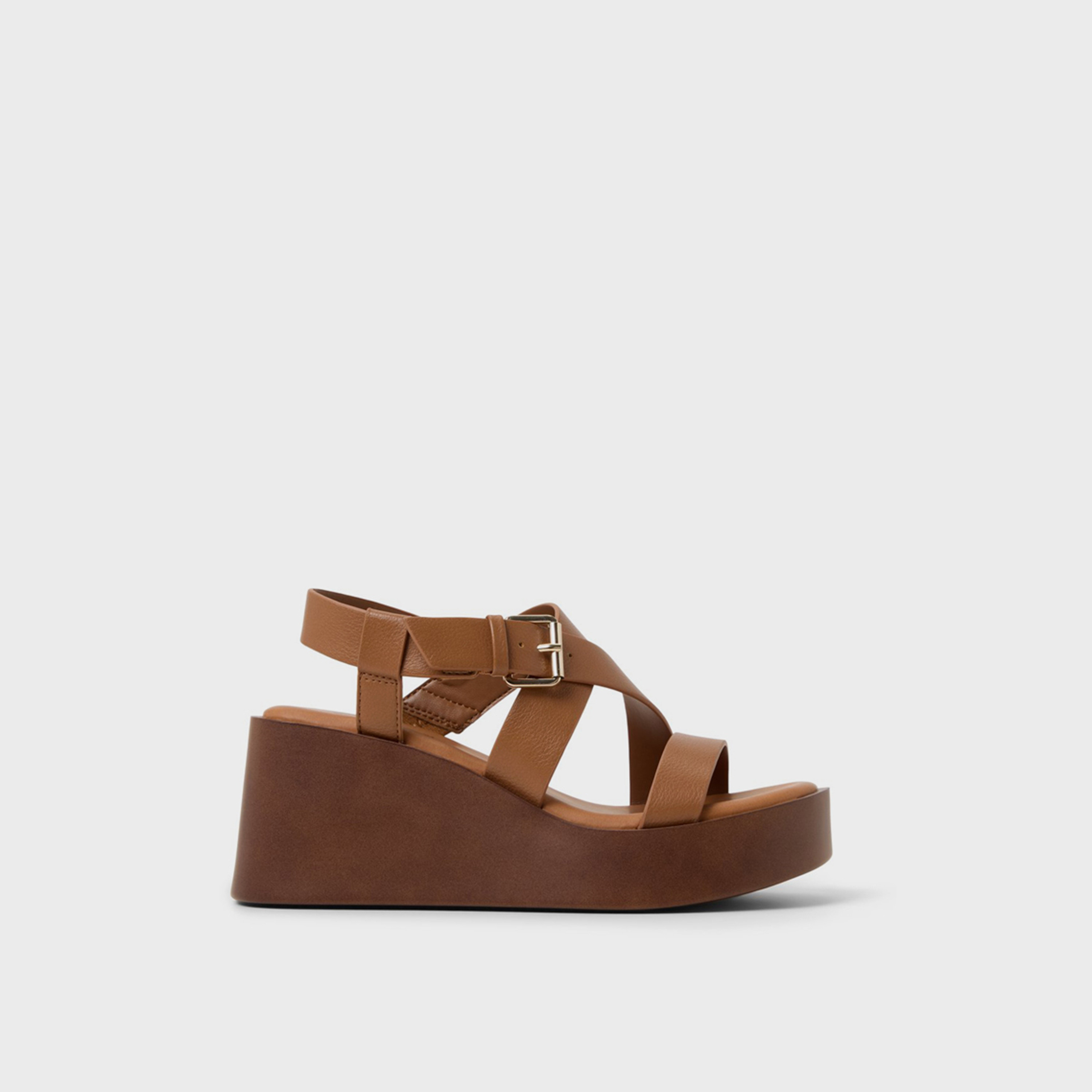 كول ات سبرينغ - صندل للنساء بكعب إسفيني مع إبزيم | 30TEIGAN-women-shoes-sandals-heeled-image-7