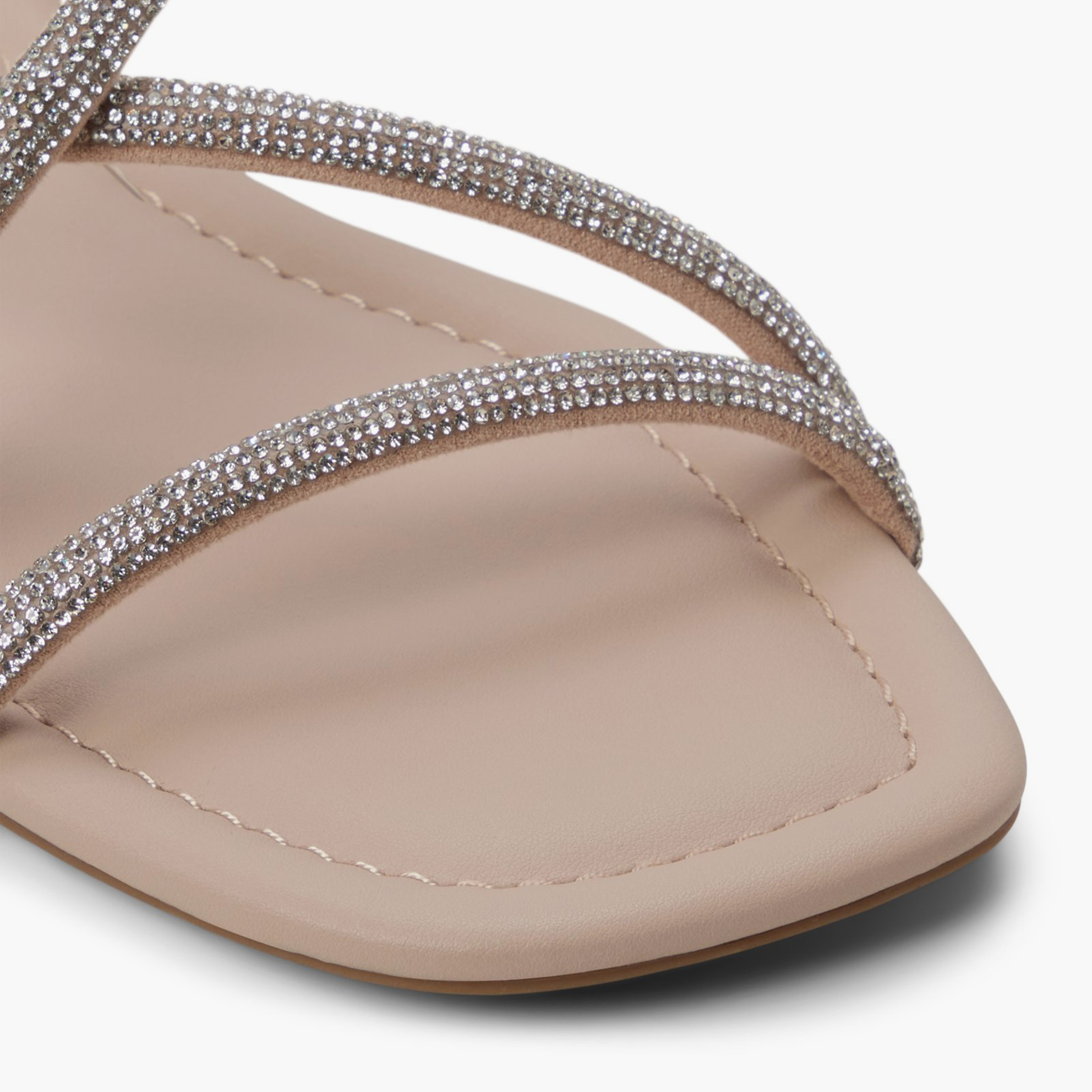 كول ات سبرينغ - صندل فييرا نسائي مسطح بحزام مطاطي | 30VIIRA-women-shoes-sandals-flats-image-7