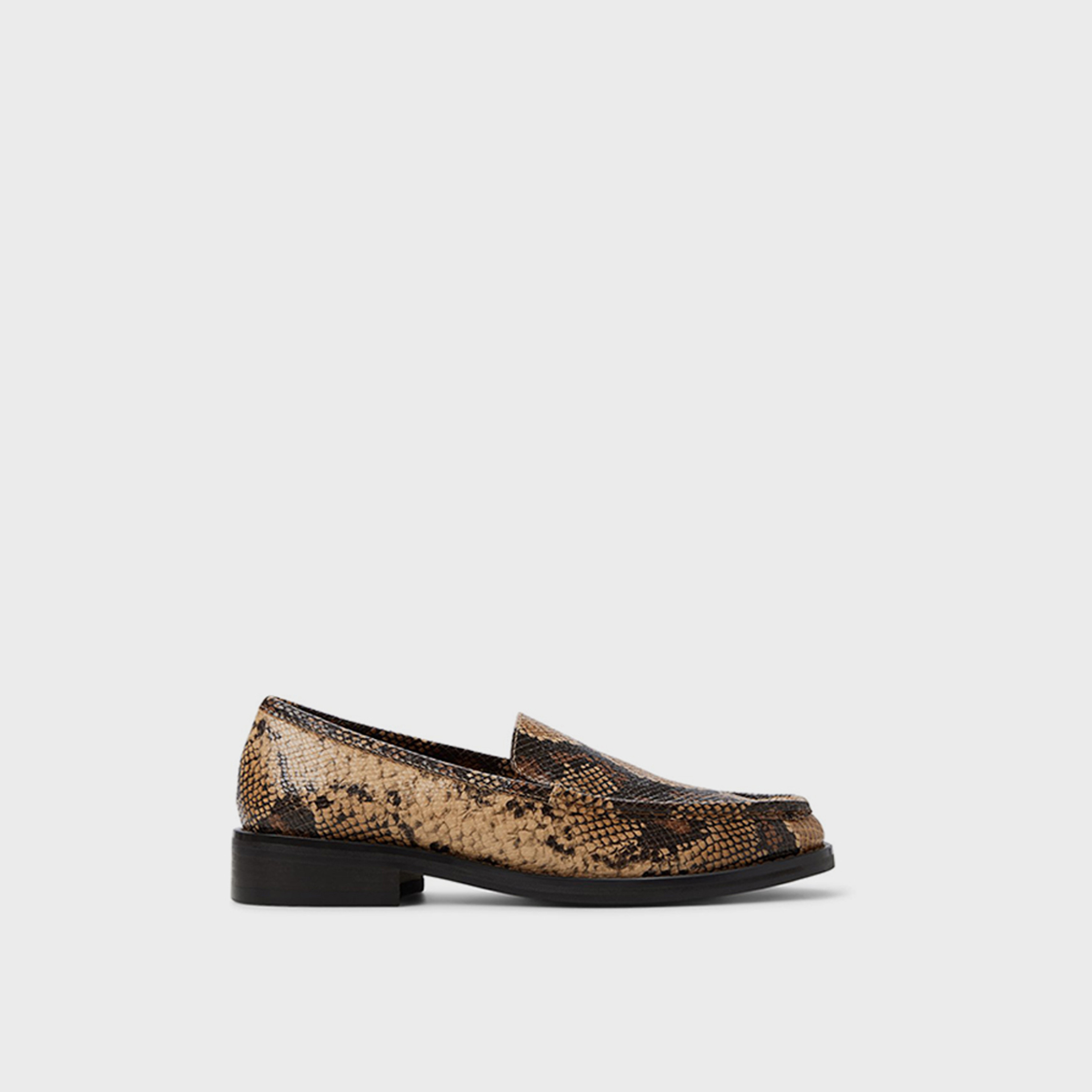 كول ات سبرينغ - حذاء لوفر سهل الارتداء للرجال | 30WILSHIRE-men-shoes-loafersandmoccasins-image-7
