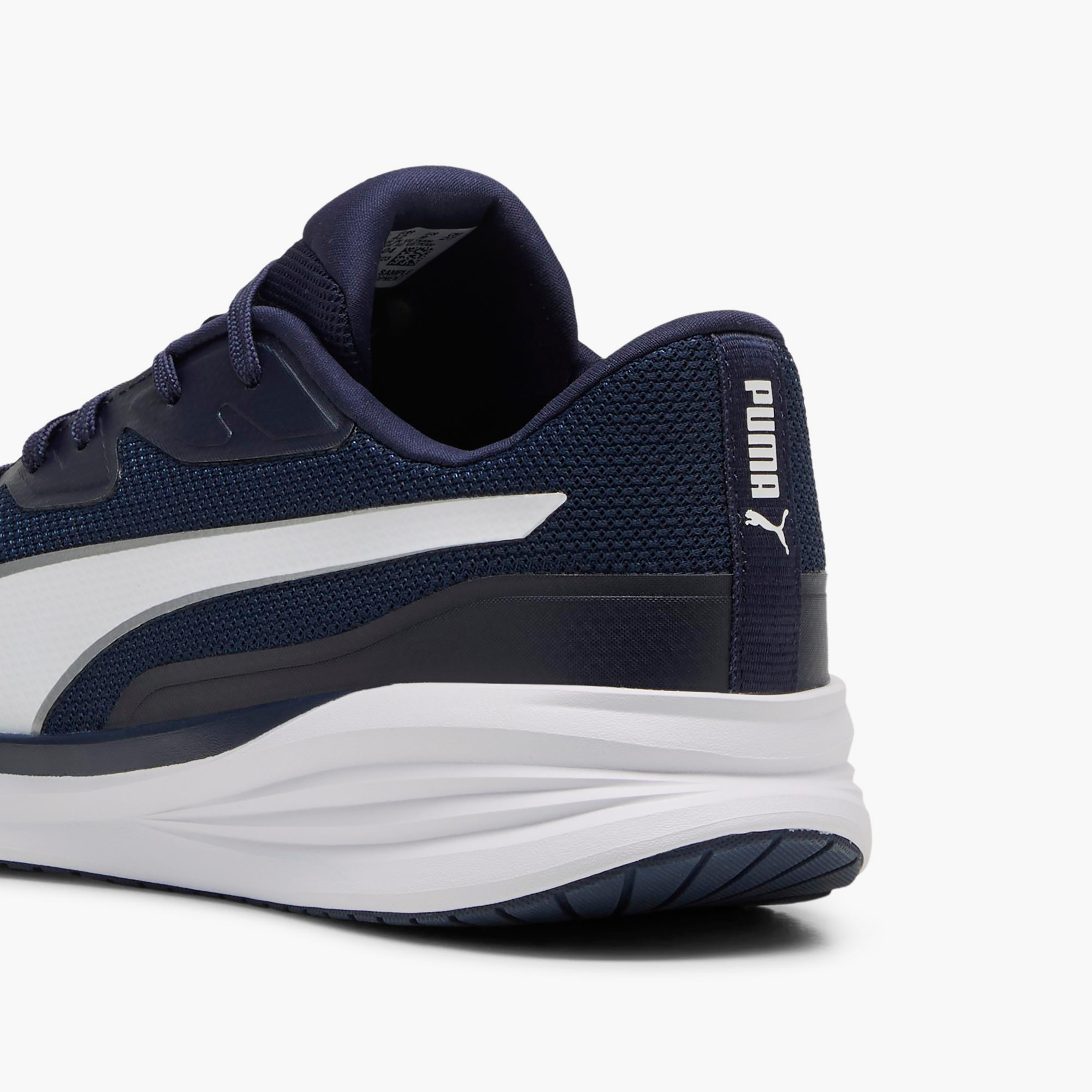 حذاء الجري نايت رانر في 3 للرجال من بوما | OE-sports-men-shoes-image-12